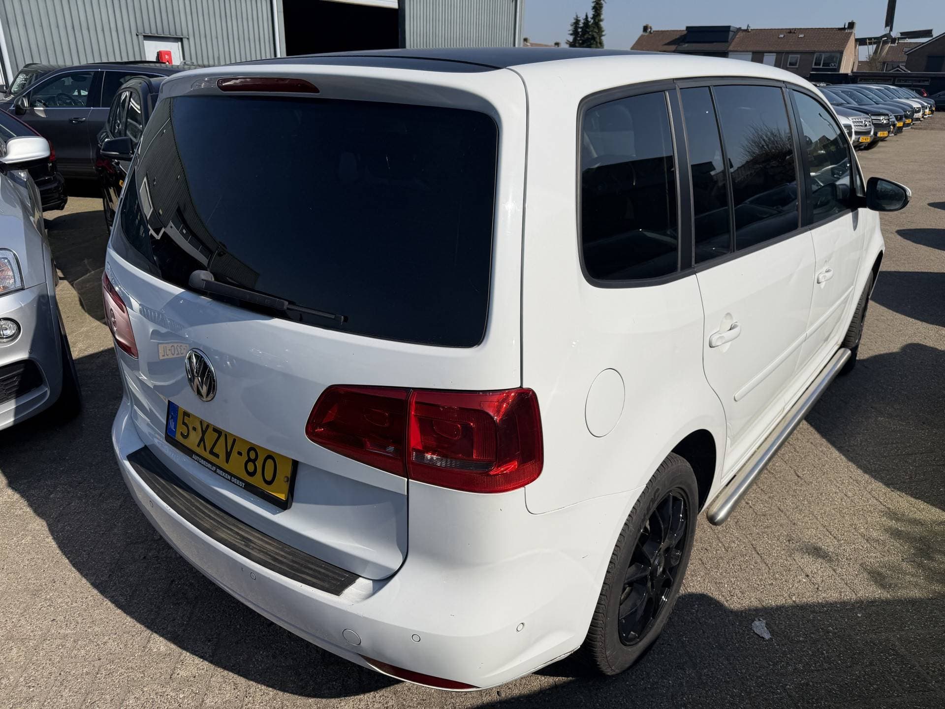 Volkswagen Touran 2.0 TDI Comfortline BlueMotion Automaat thumbnail 5