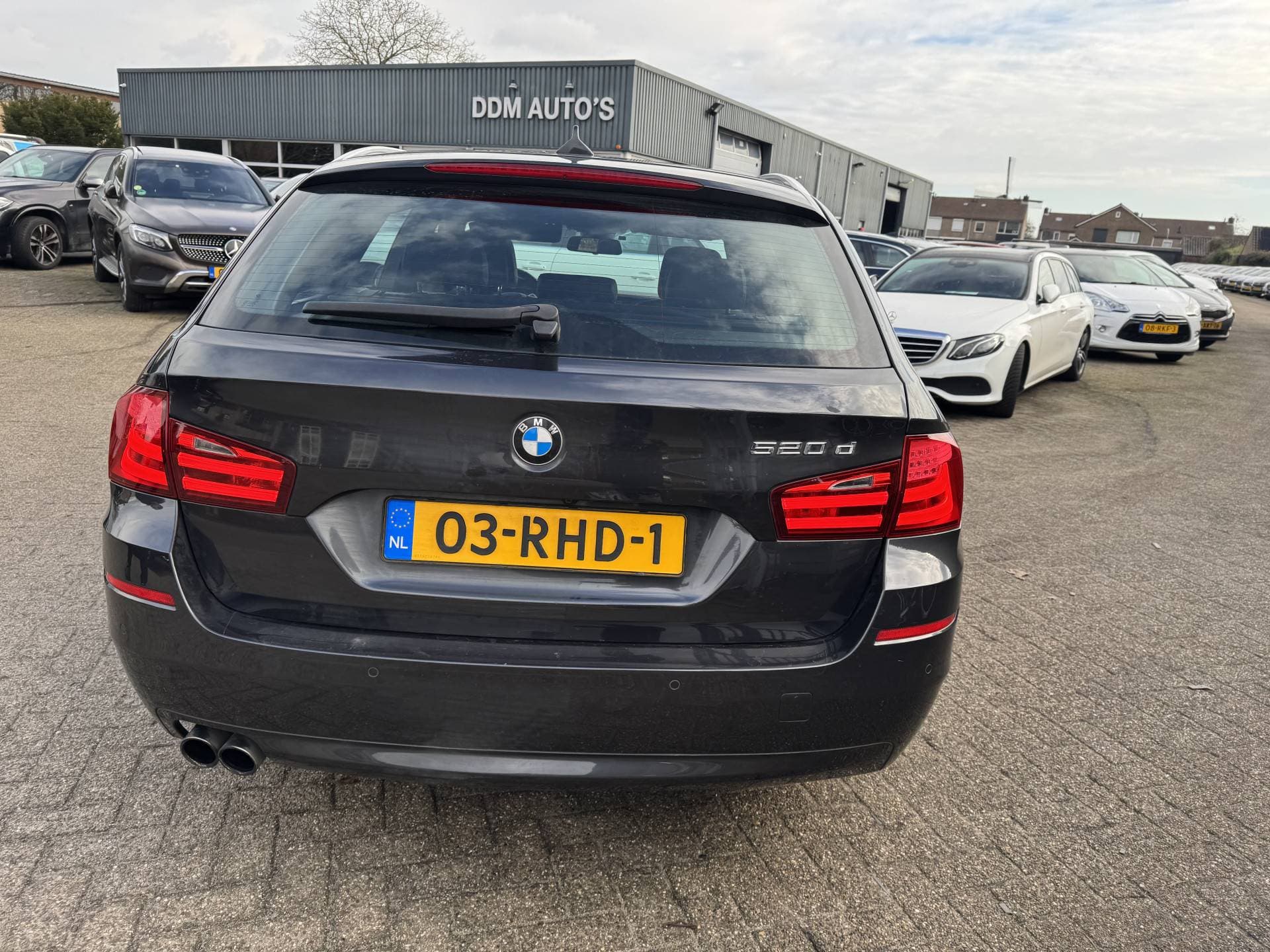 BMW 5 Serie Touring 520d High Executive thumbnail 5