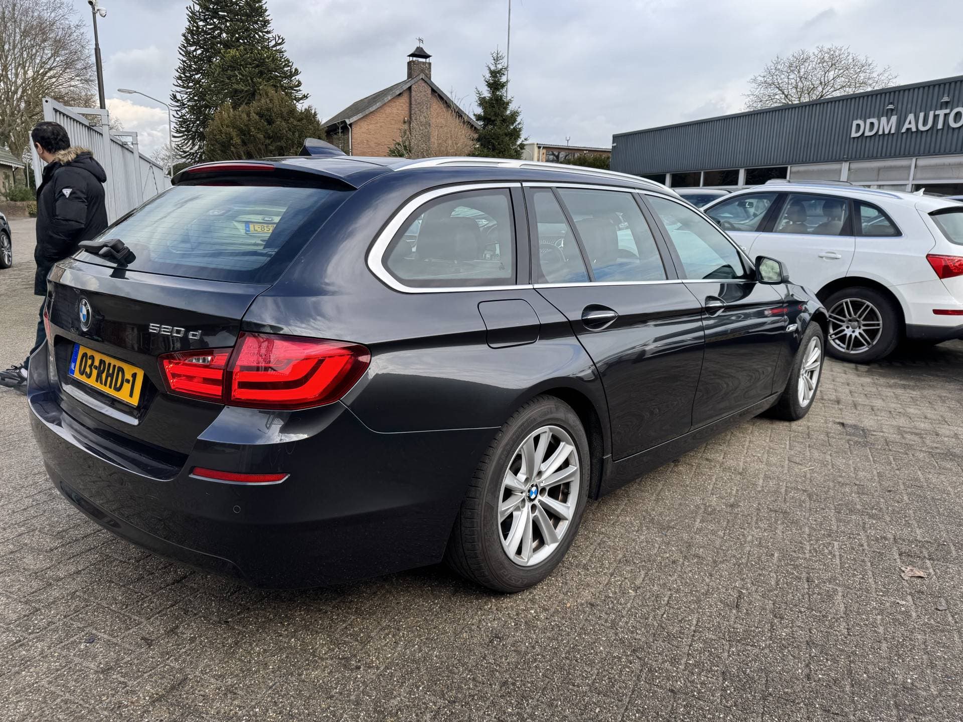 BMW 5 Serie Touring 520d High Executive thumbnail 7