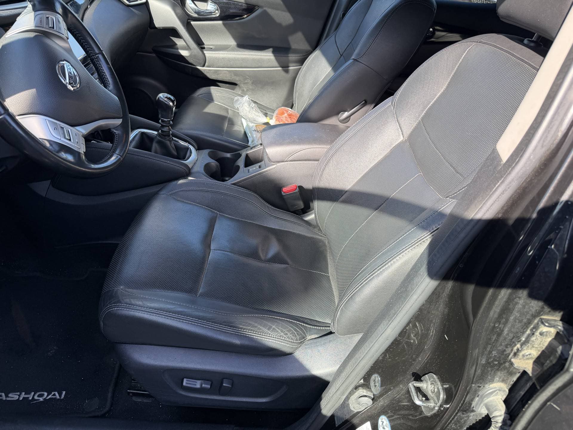 Nissan QASHQAI 1.6 dCi Tekna thumbnail 11