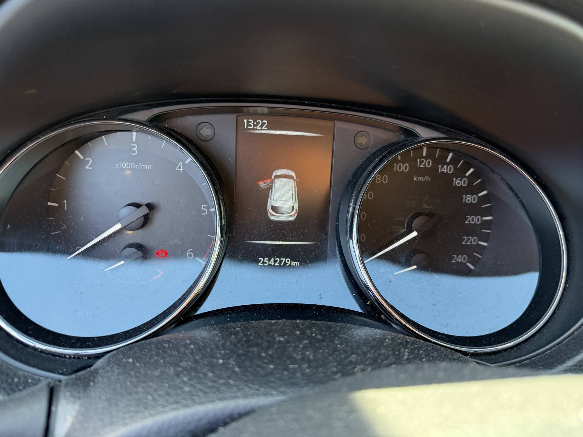 Nissan QASHQAI 1.6 dCi Tekna thumbnail 9