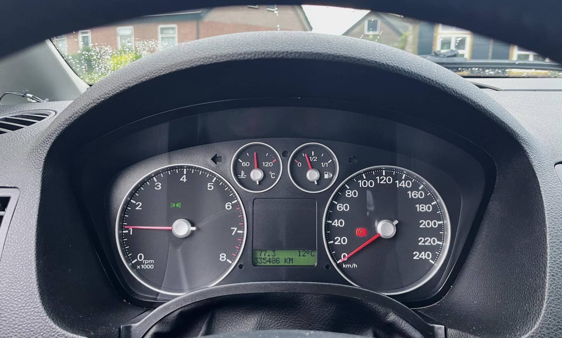 Ford C-MAX thumbnail 12