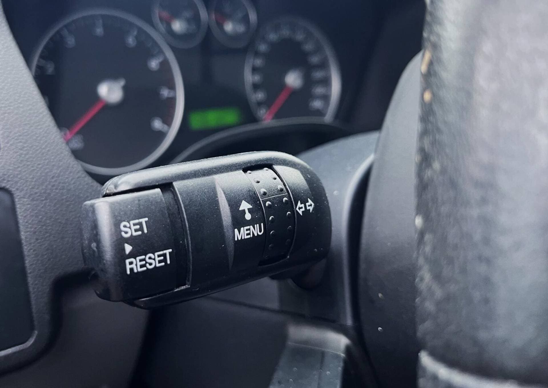 Ford C-MAX thumbnail 13