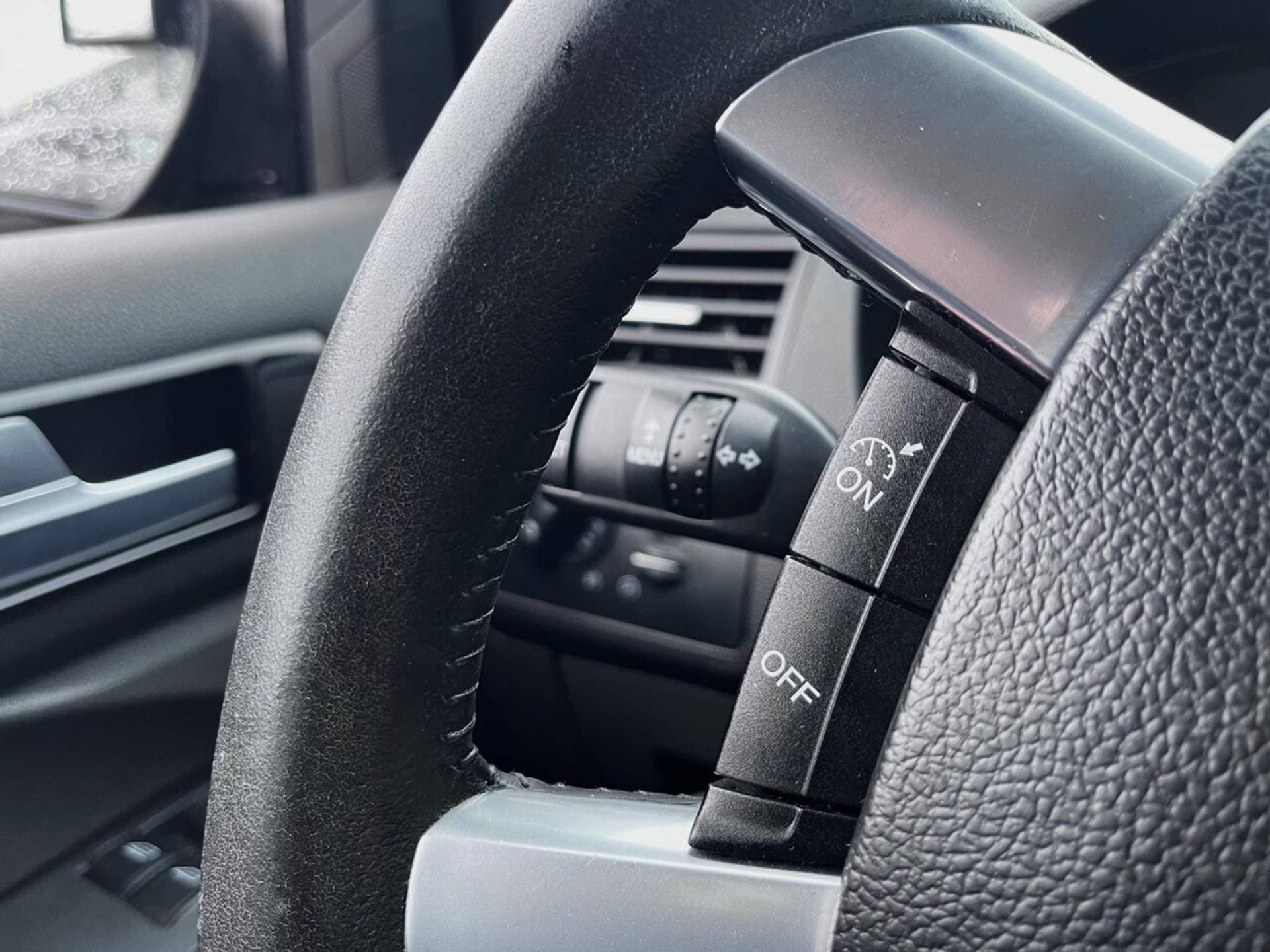 Ford C-MAX thumbnail 15