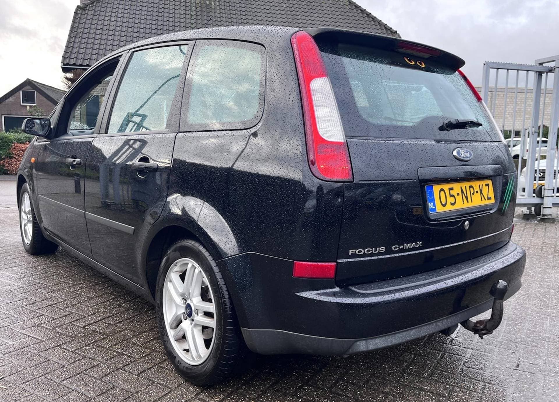 Ford C-MAX thumbnail 5