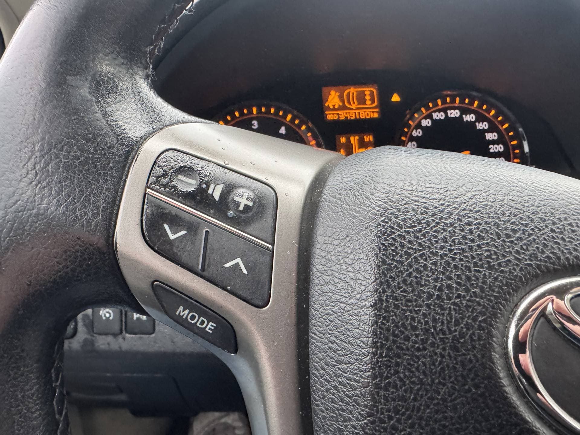 Toyota Avensis Wagon 2.2 D-4D Executive Business Special thumbnail 13