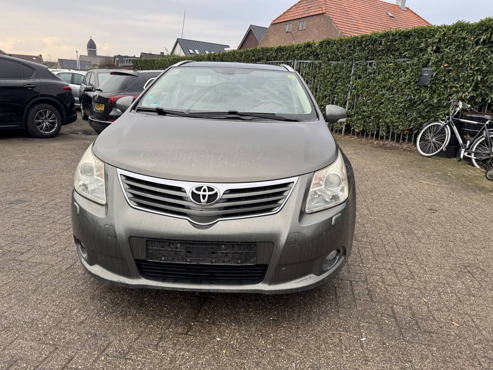 Toyota Avensis Wagon 2.2 D-4D Executive Business Special thumbnail 3