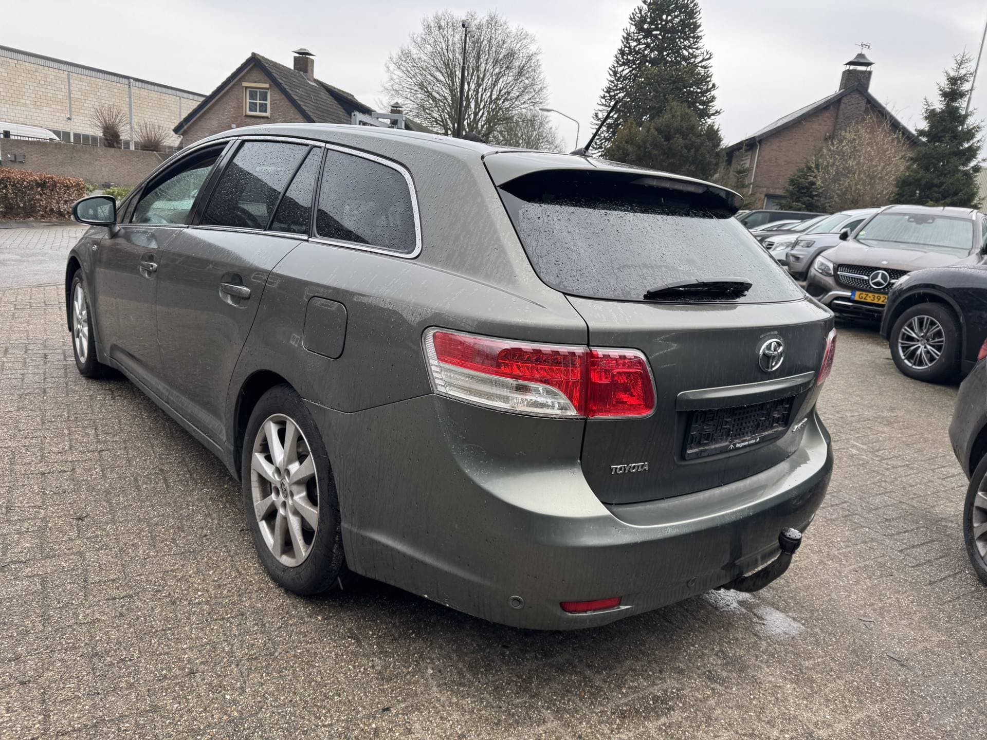 Toyota Avensis Wagon 2.2 D-4D Executive Business Special thumbnail 5