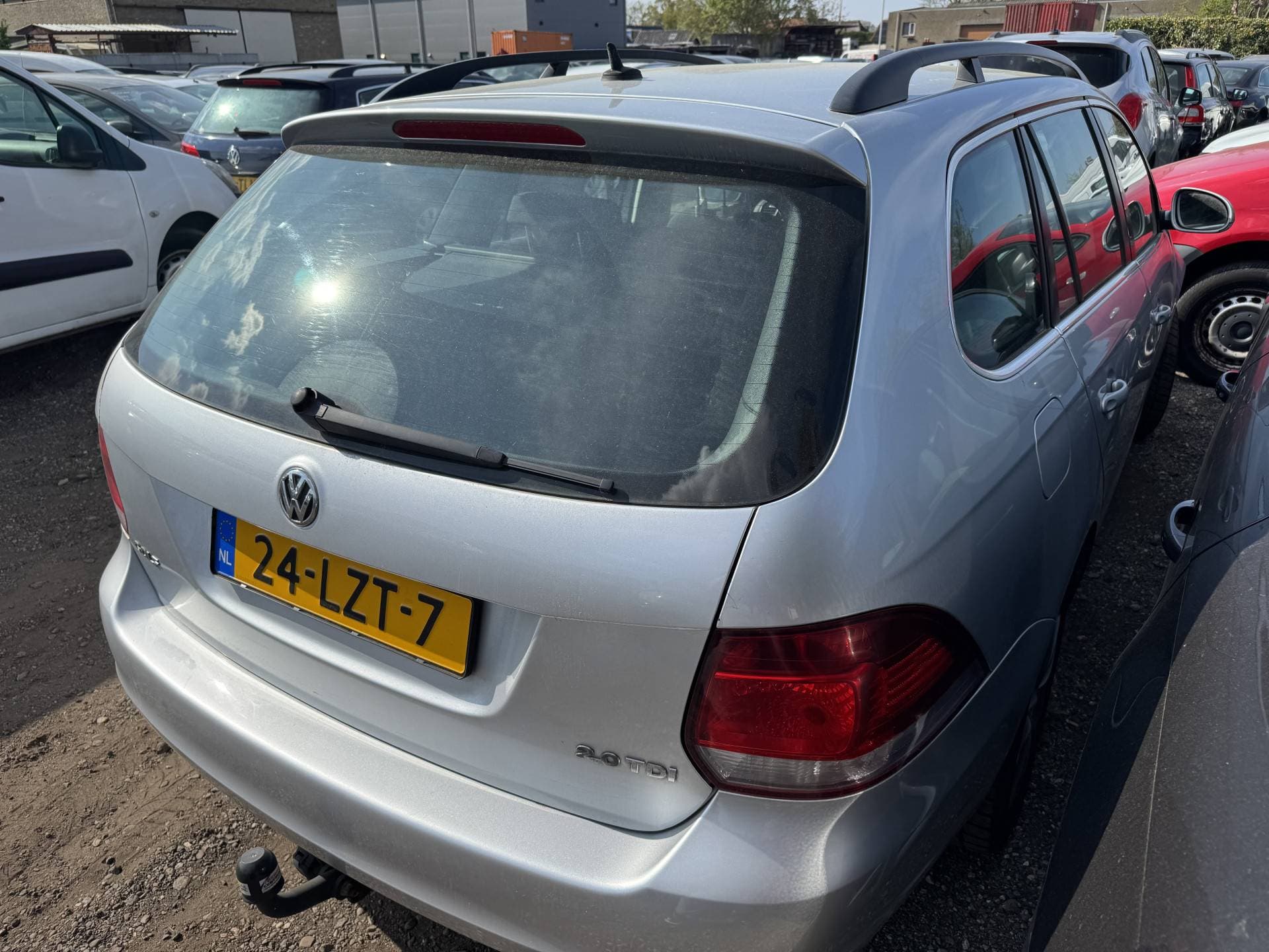 Volkswagen Golf thumbnail 4