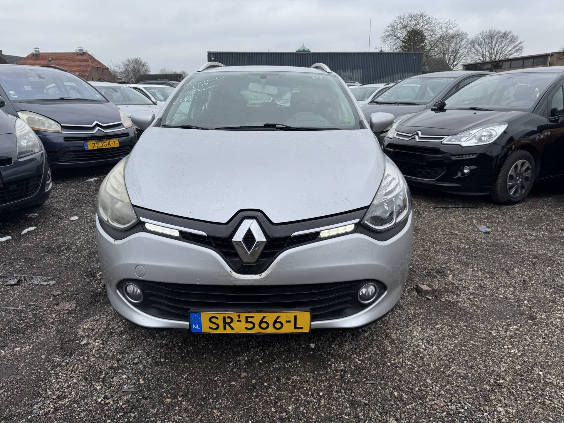 Renault Clio thumbnail 3