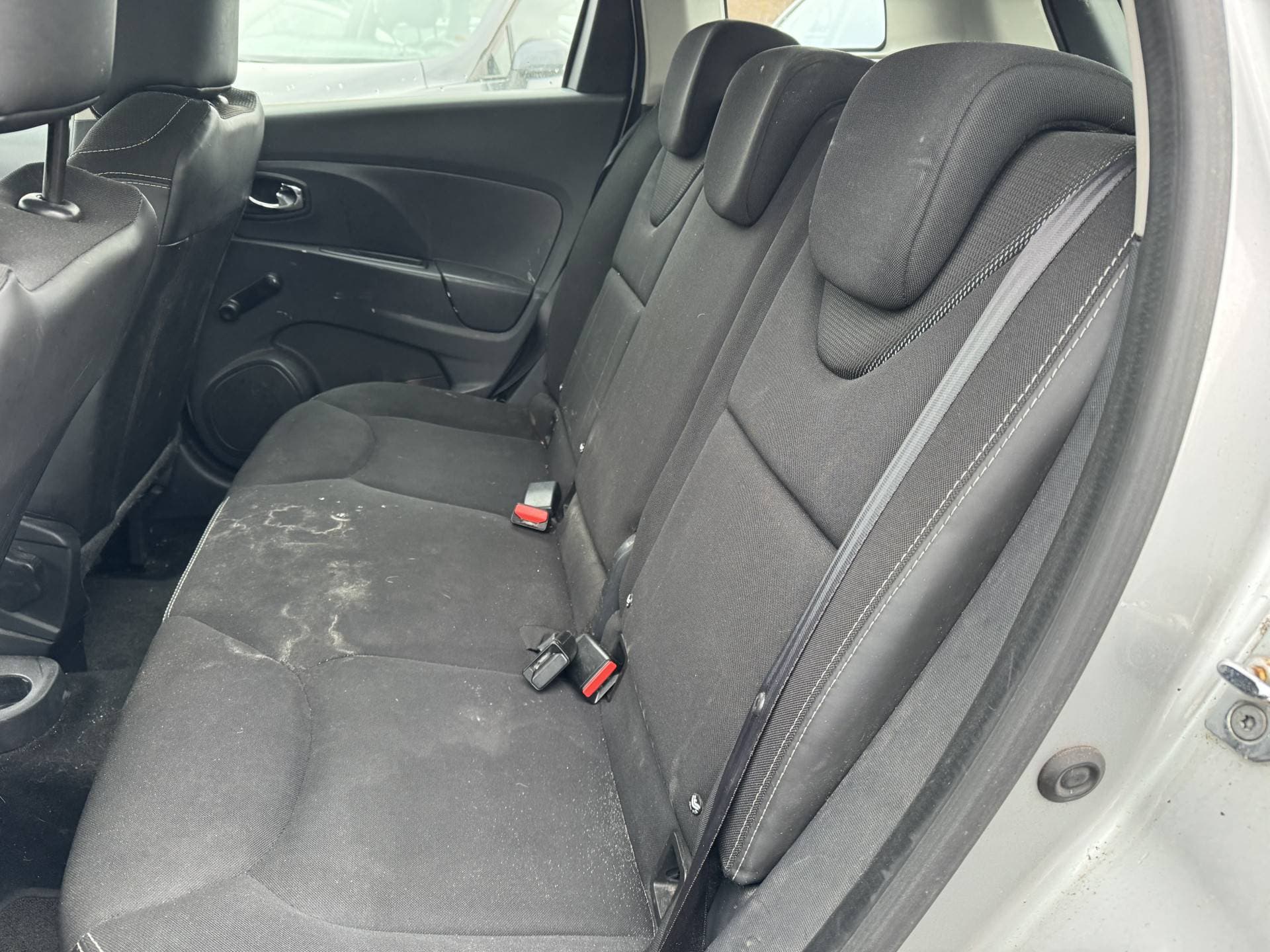 Renault Clio thumbnail 8