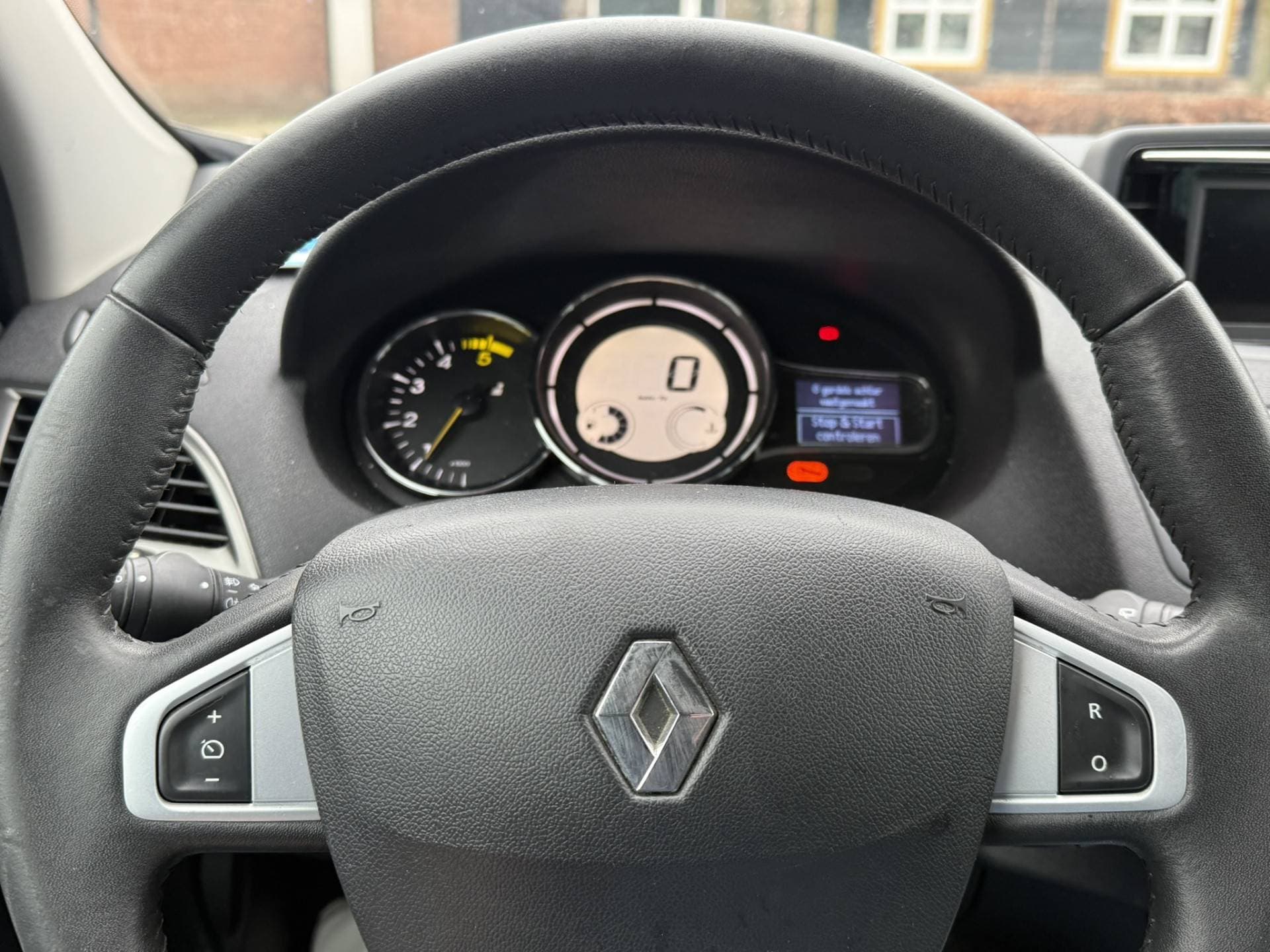 Renault Mégane Estate thumbnail 11