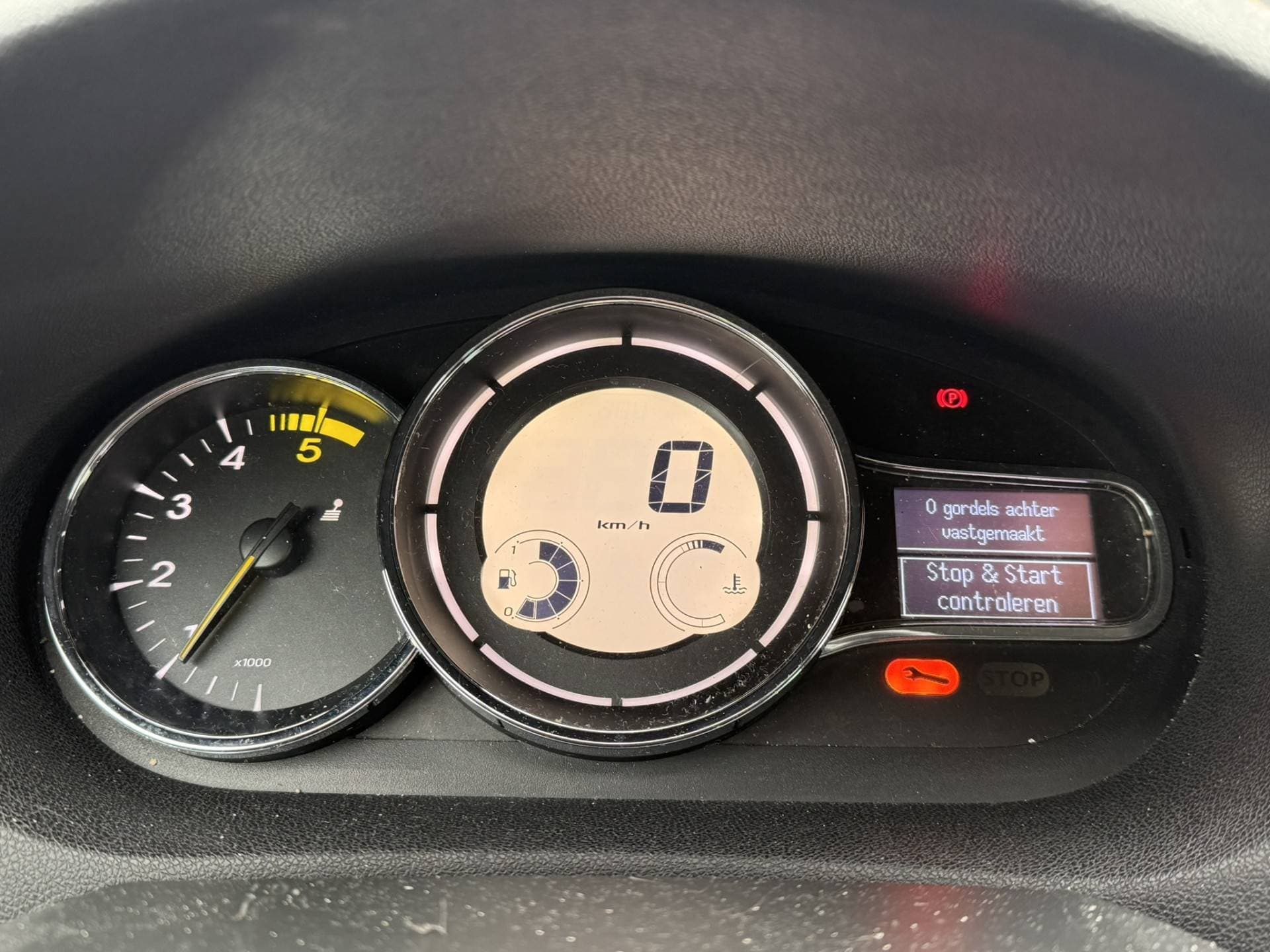 Renault Mégane Estate thumbnail 10