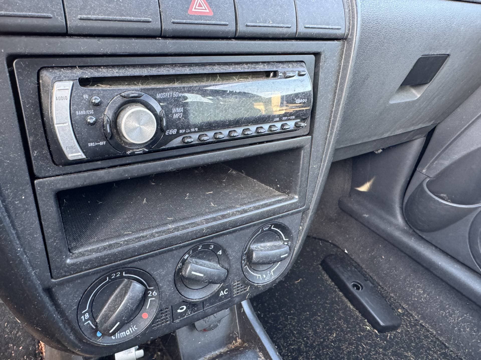 Volkswagen Fox thumbnail 9