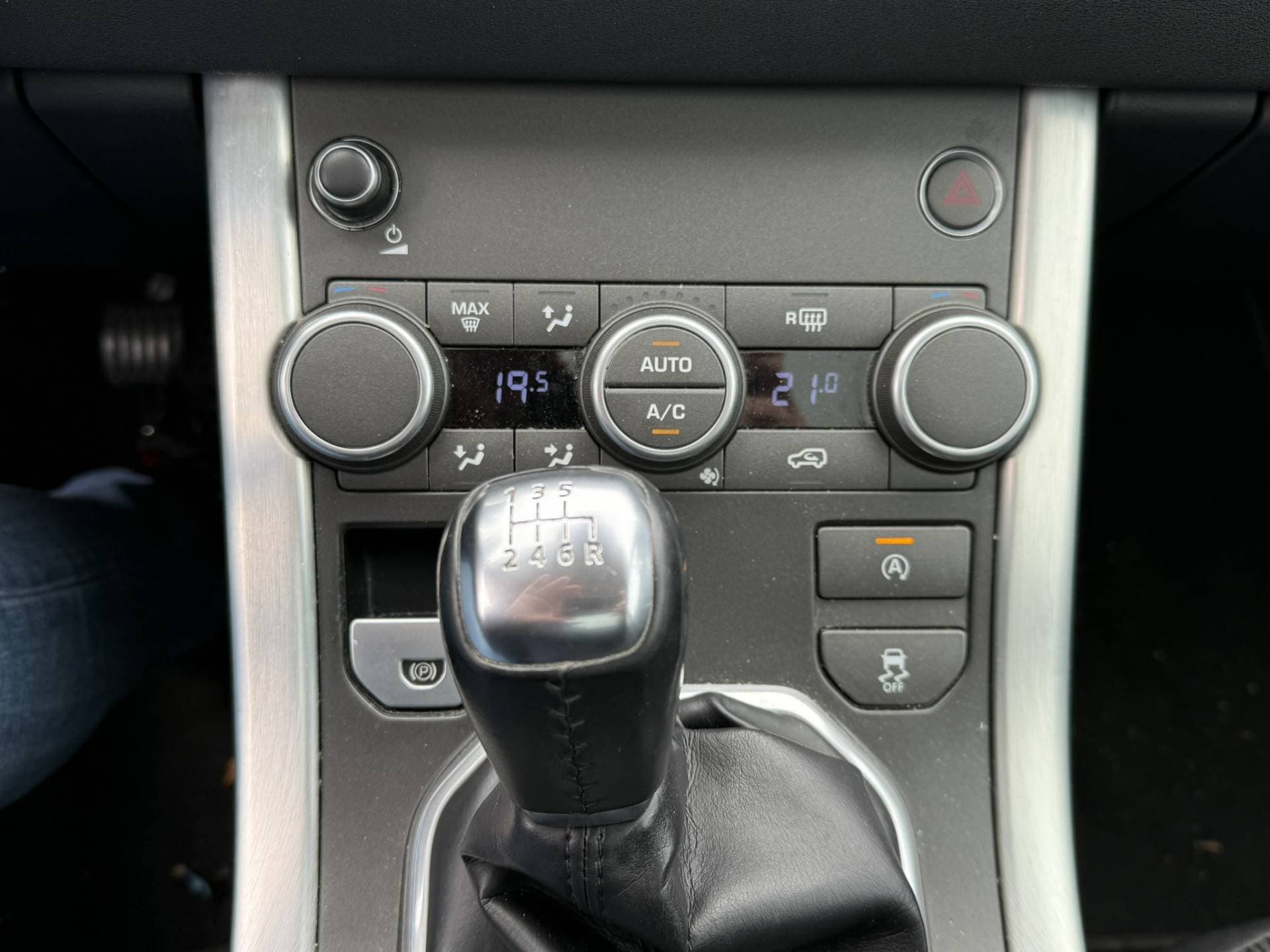 Land Rover Range Rover Evoque thumbnail 18