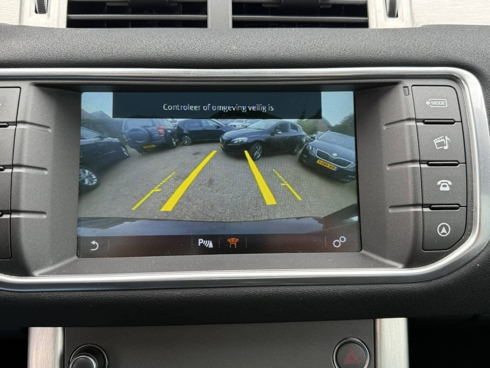 Land Rover Range Rover Evoque thumbnail 19