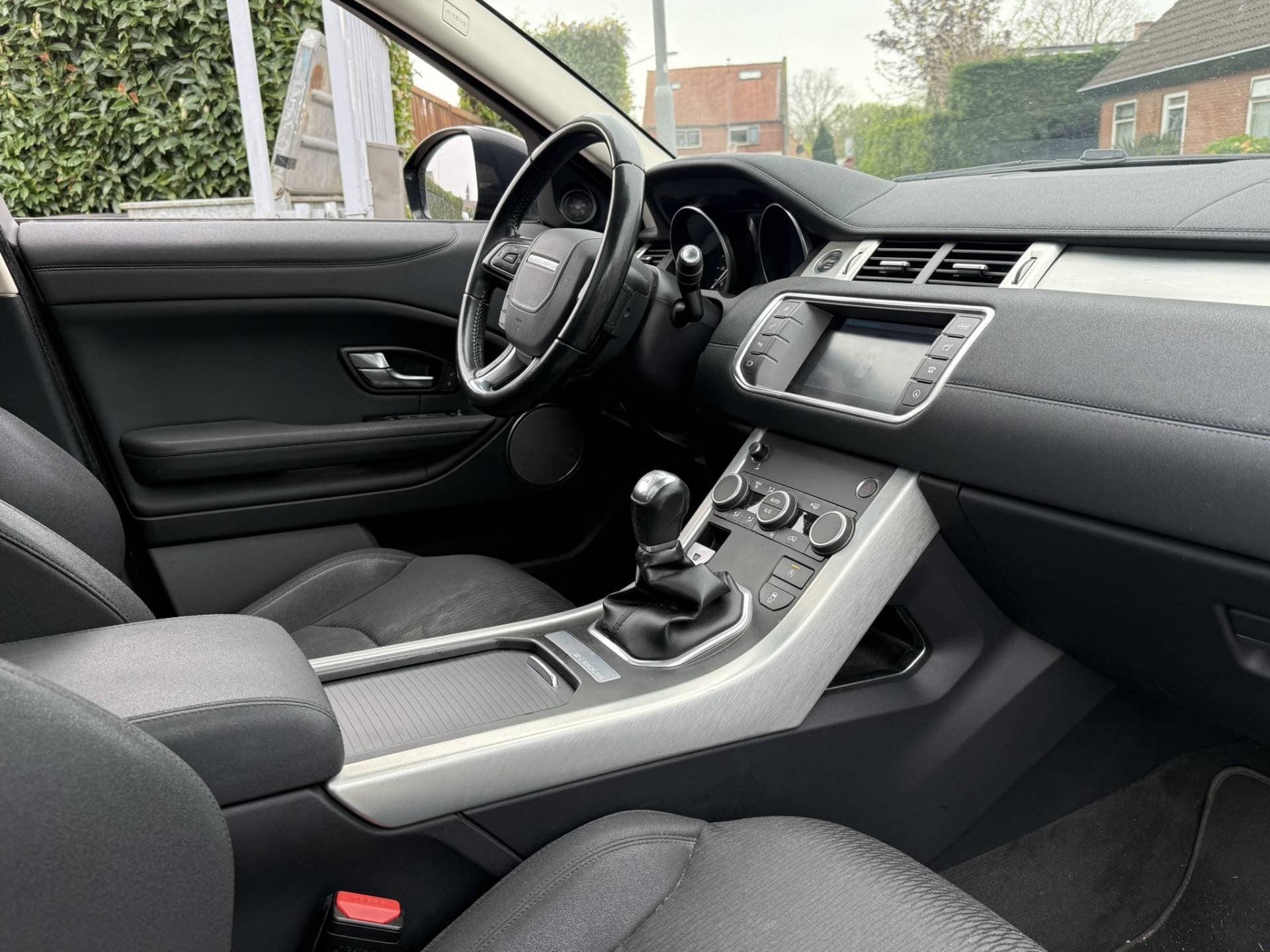 Land Rover Range Rover Evoque thumbnail 9