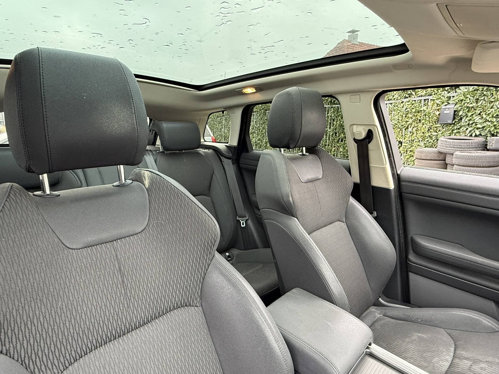 Land Rover Range Rover Evoque thumbnail 10