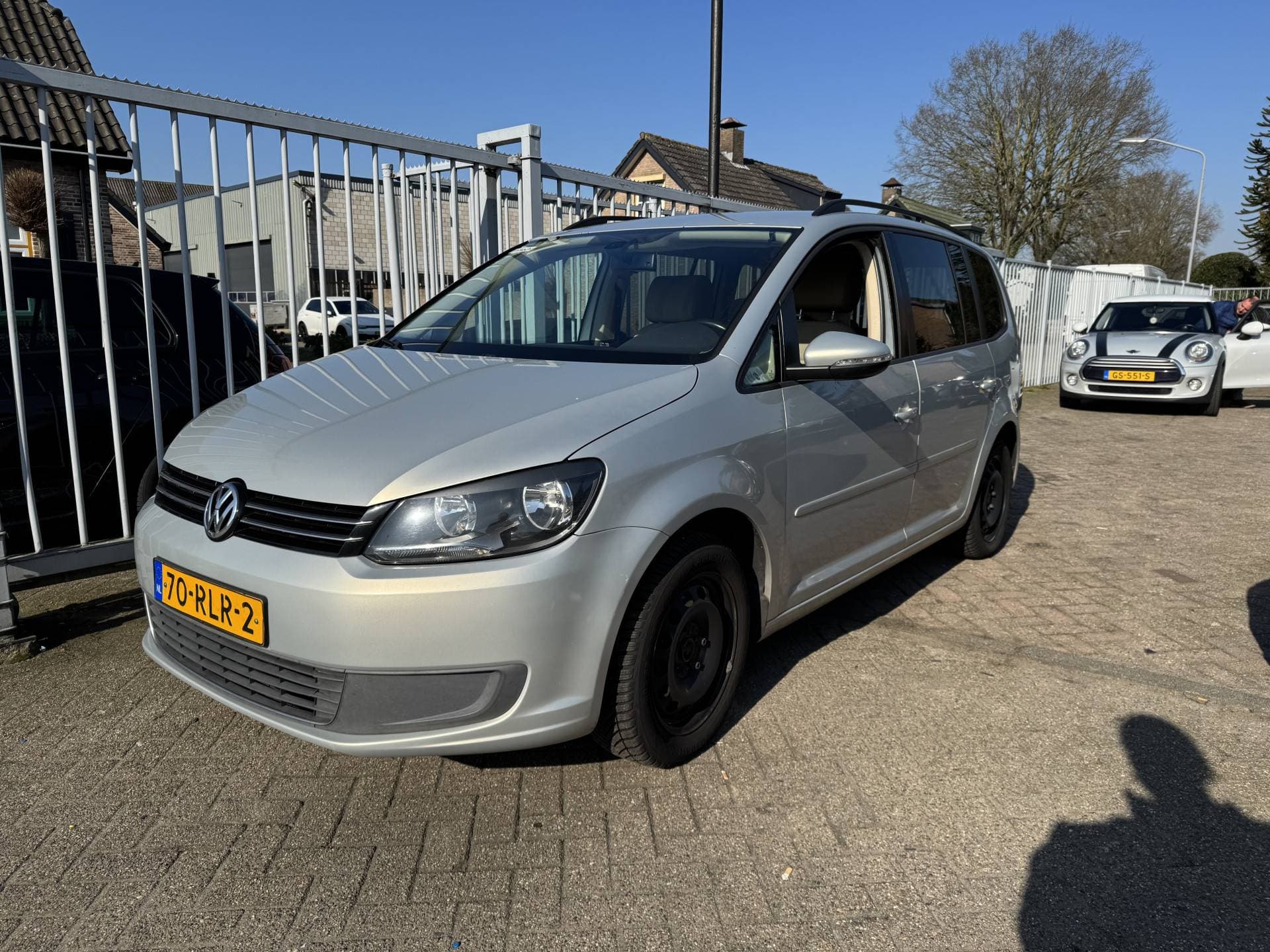 Volkswagen Touran TSI Comfortline BlueMotion thumbnail 2