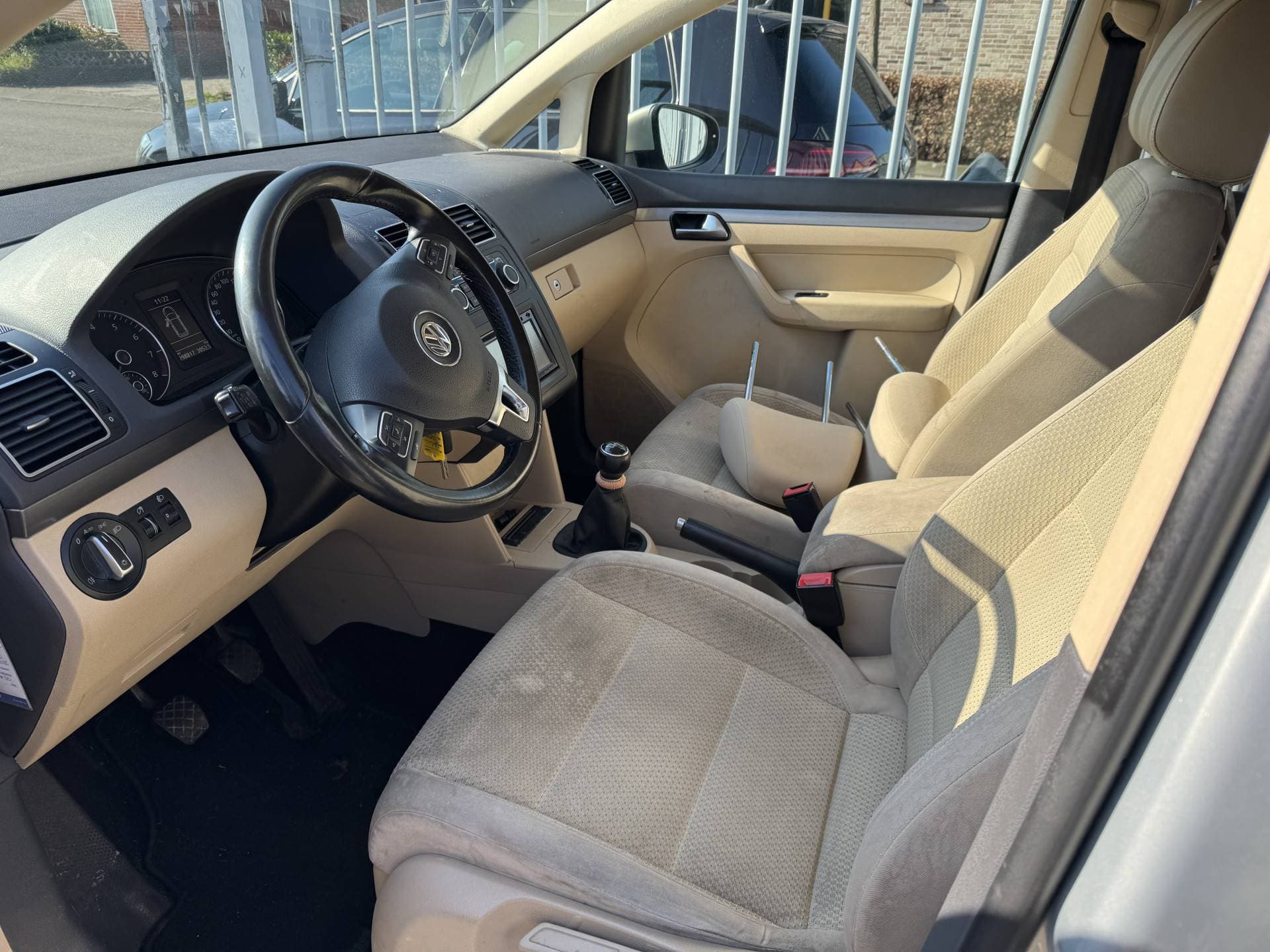 Volkswagen Touran TSI Comfortline BlueMotion thumbnail 12