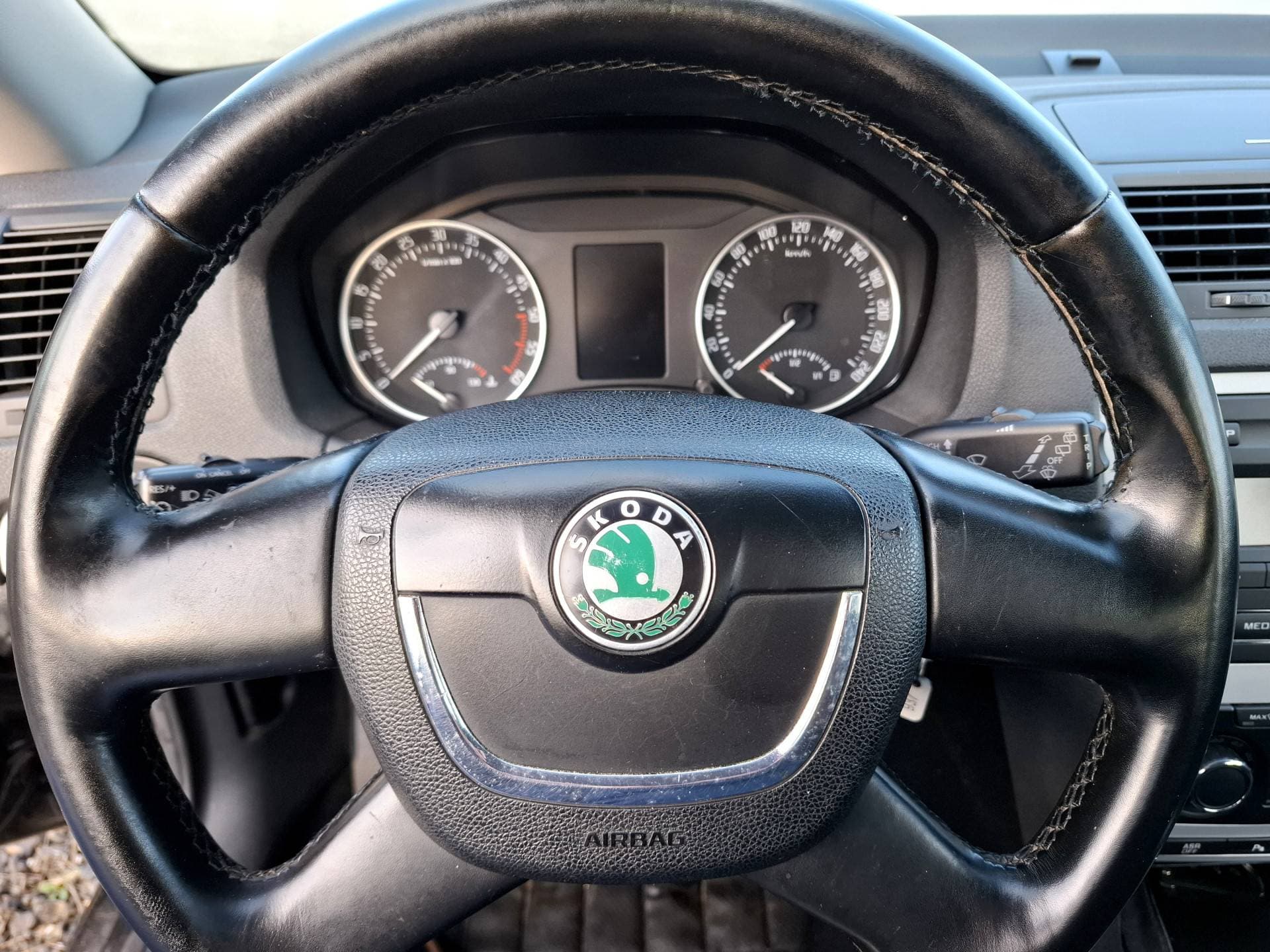 Skoda Octavia thumbnail 6