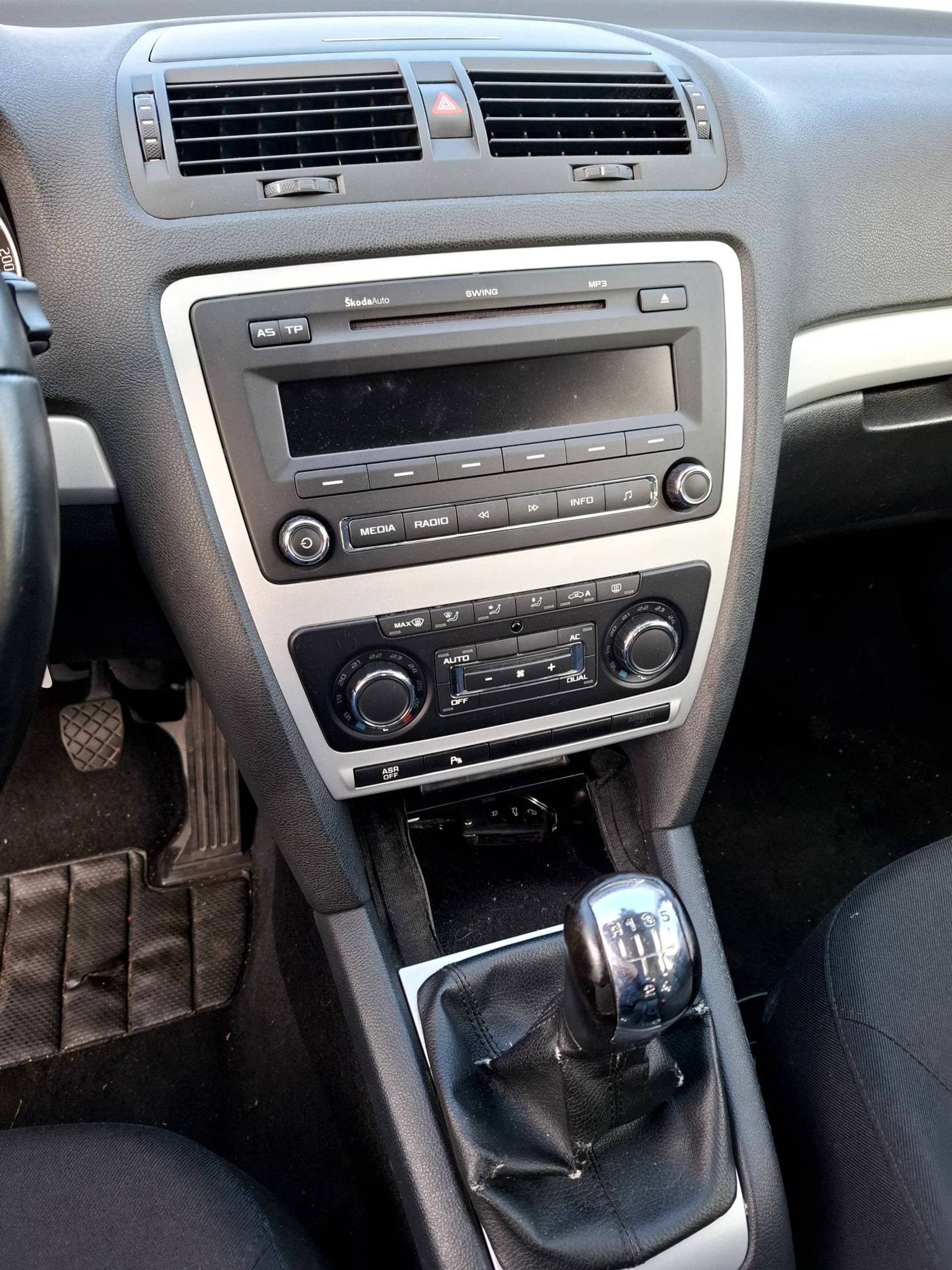 Skoda Octavia thumbnail 7