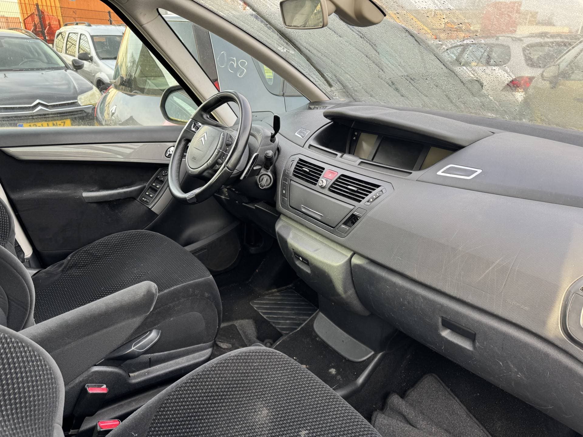 Citroen Grand C4 Picasso thumbnail 6