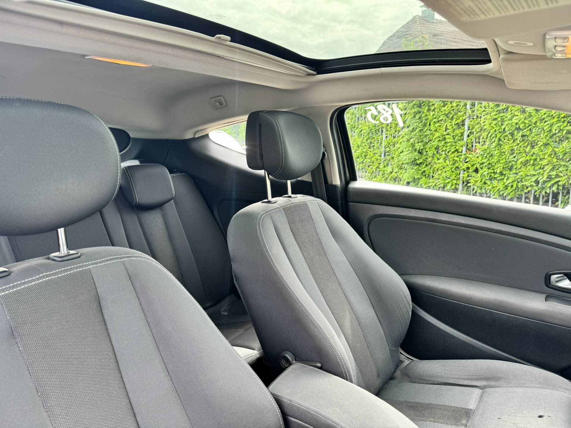 Renault Mégane thumbnail 10