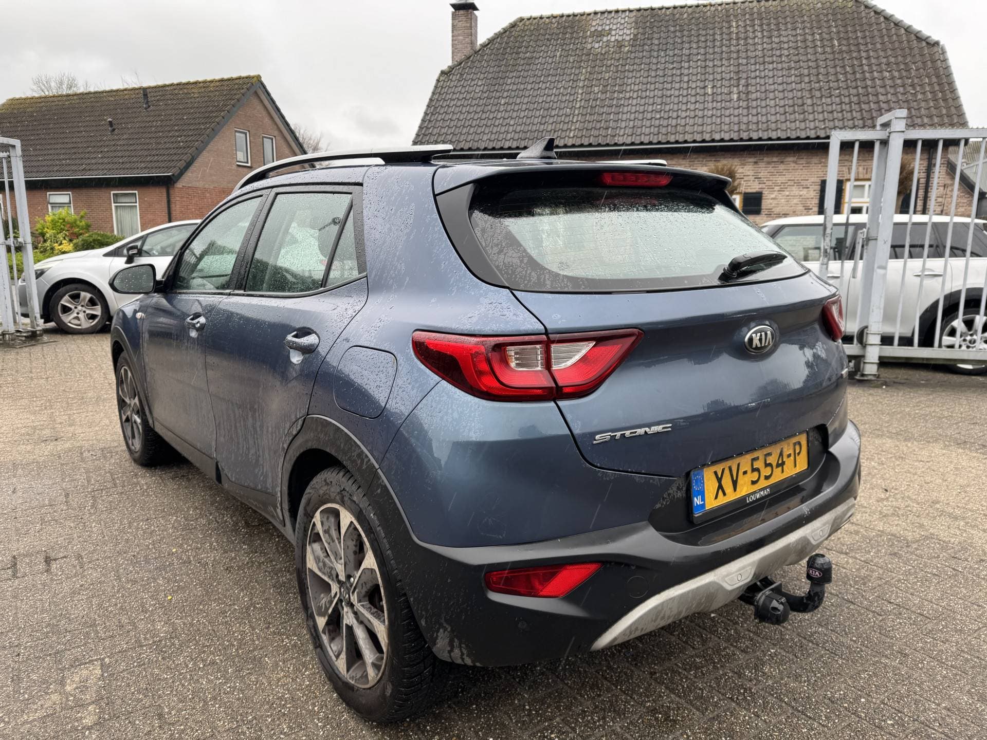 Kia Stonic thumbnail 3