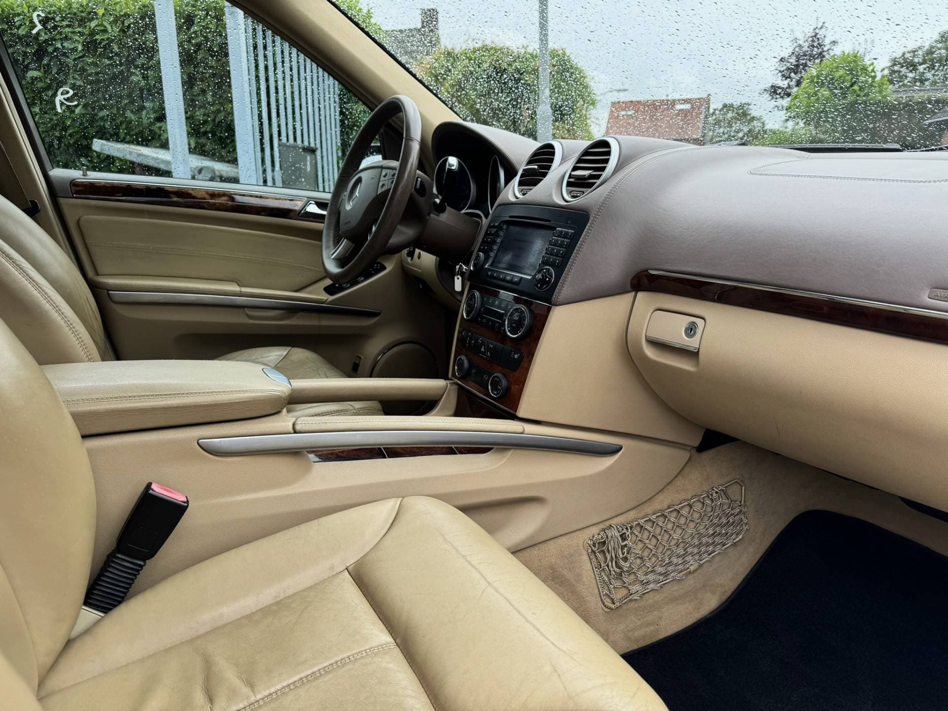 Mercedes-Benz GL thumbnail 11