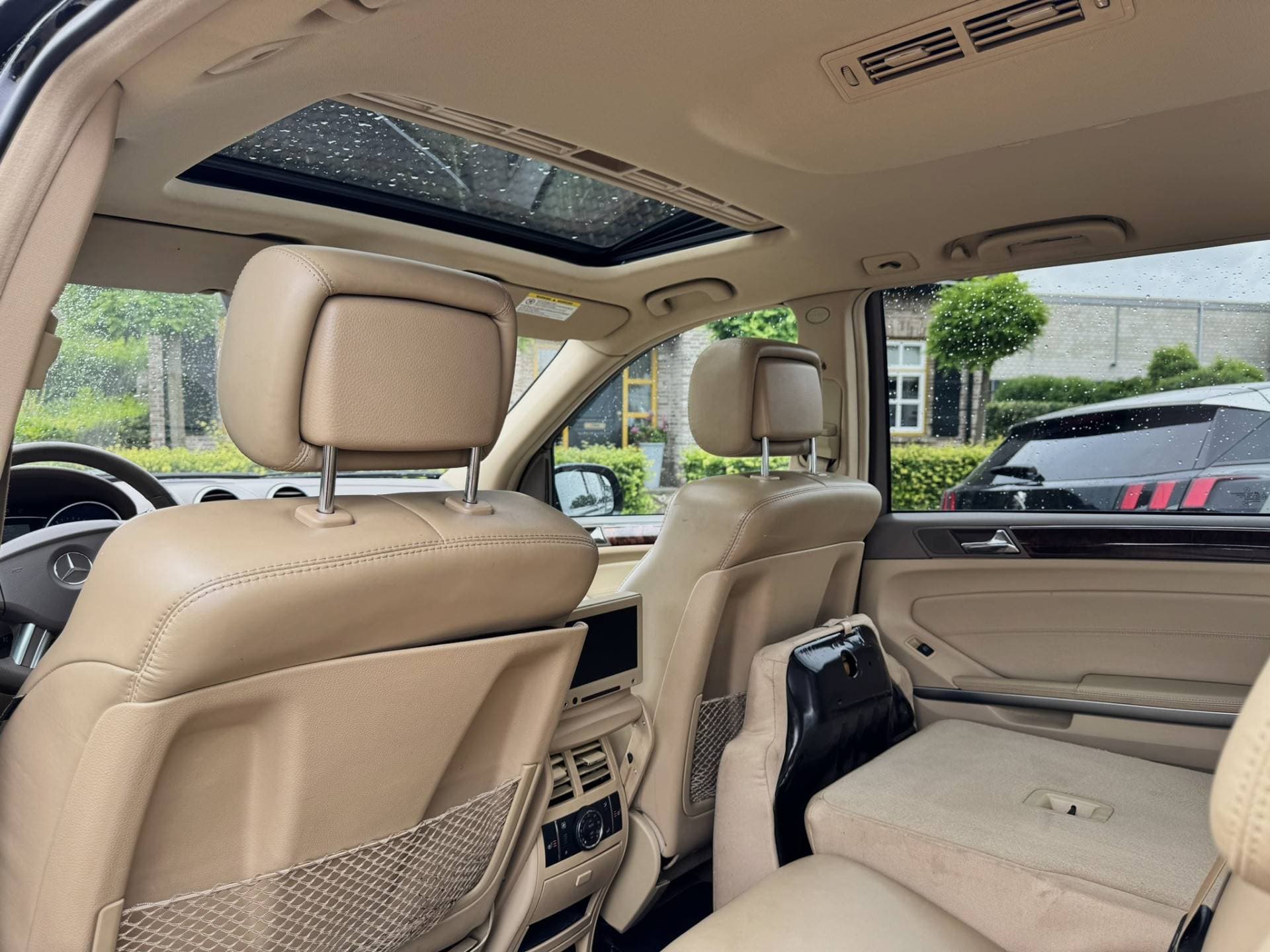 Mercedes-Benz GL thumbnail 21