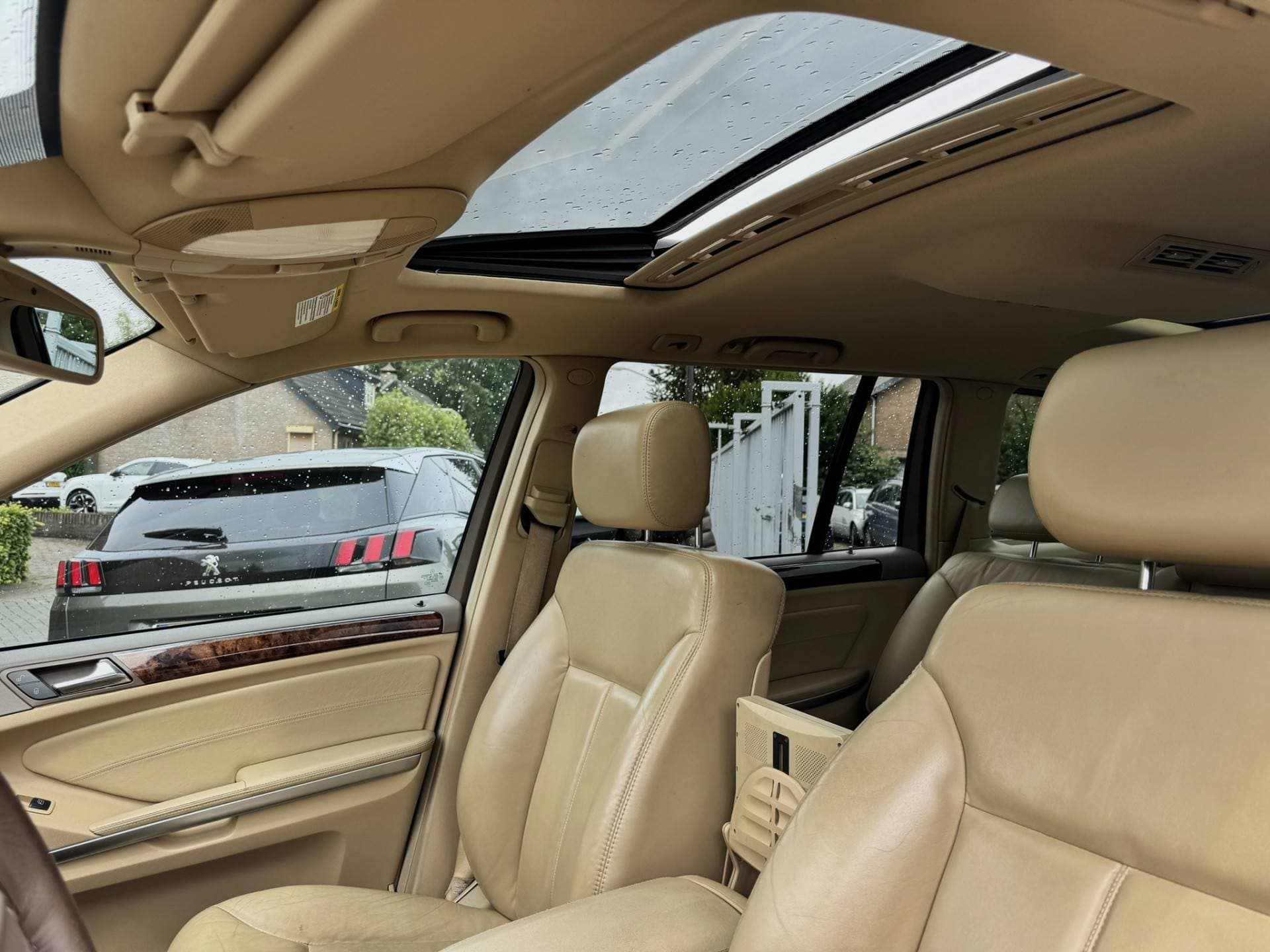 Mercedes-Benz GL thumbnail 29