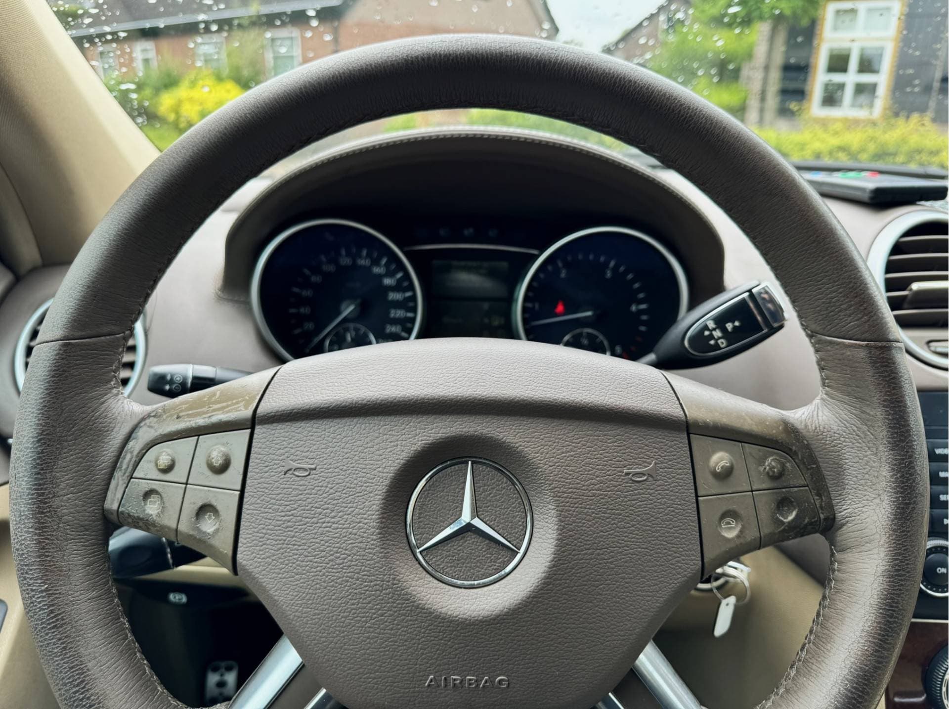 Mercedes-Benz GL thumbnail 32