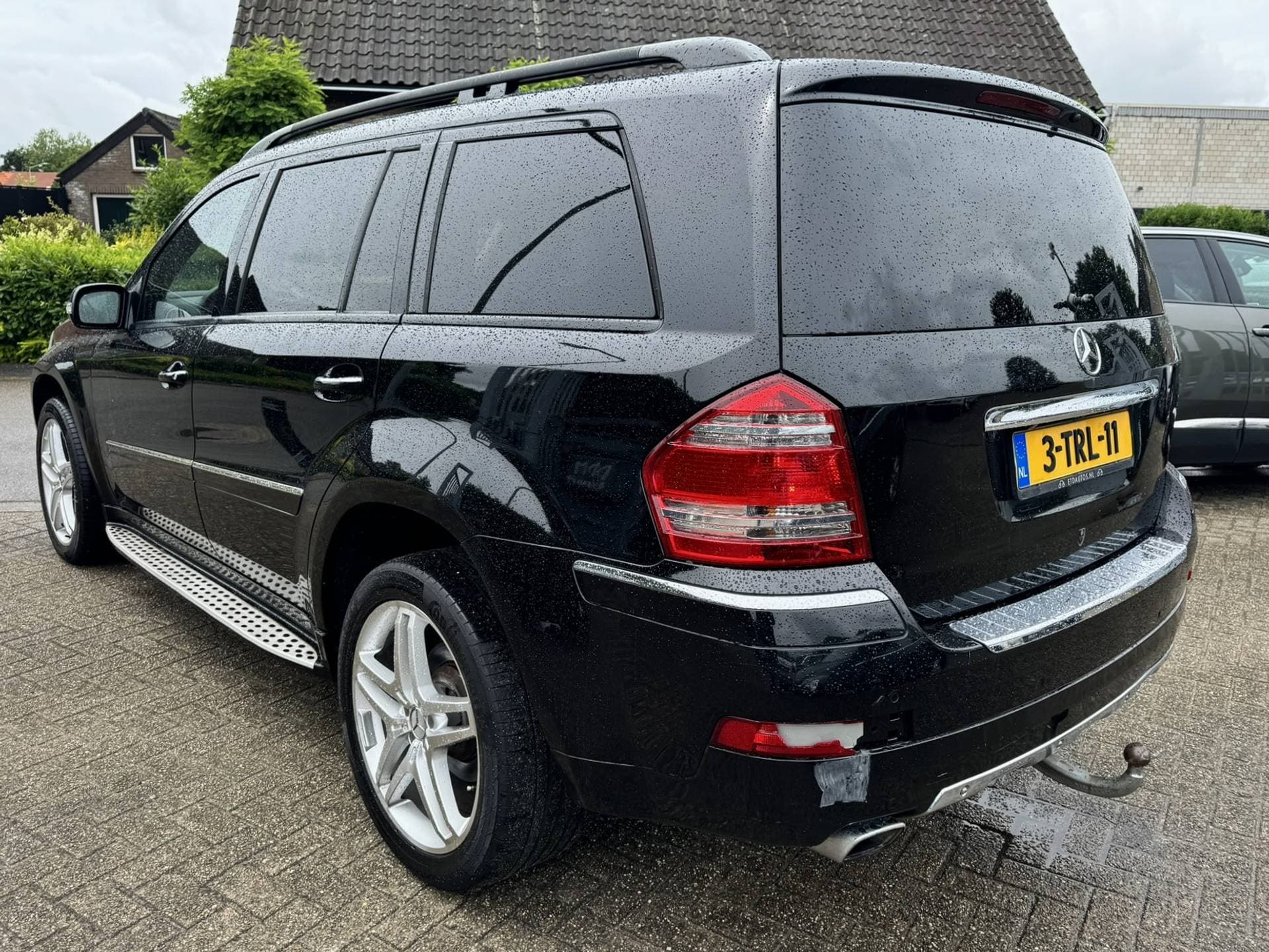 Mercedes-Benz GL thumbnail 8