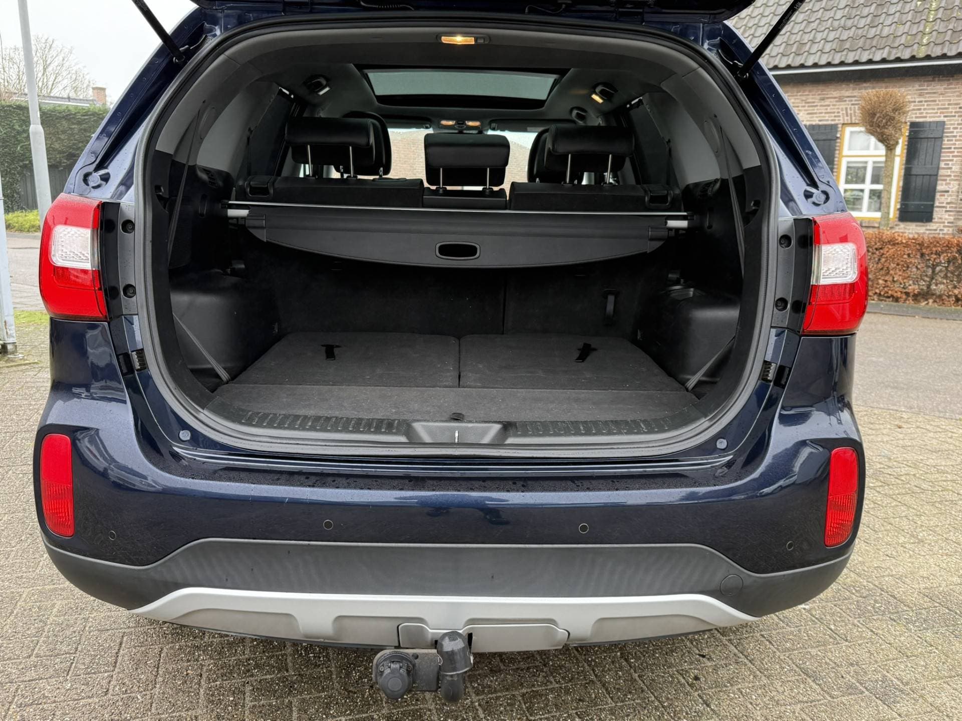 Kia Sorento thumbnail 12