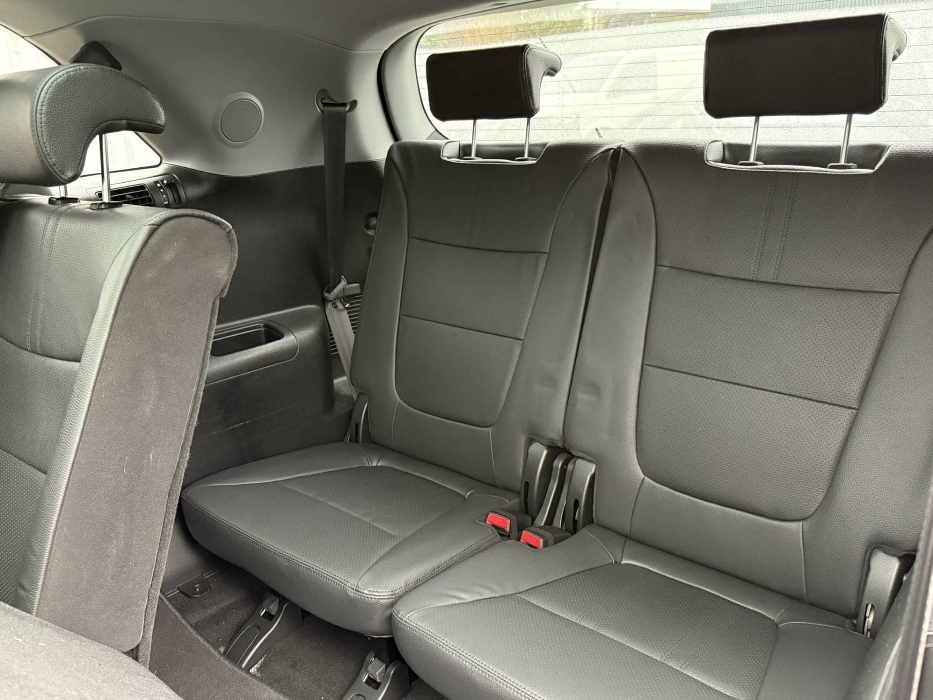 Kia Sorento thumbnail 16