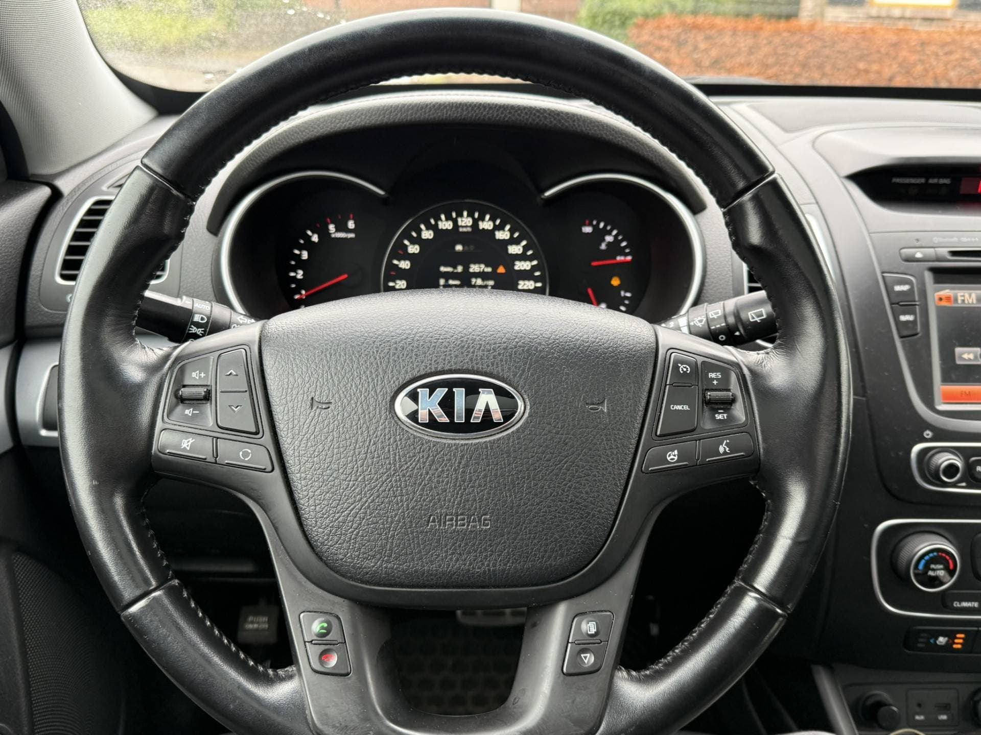 Kia Sorento thumbnail 20
