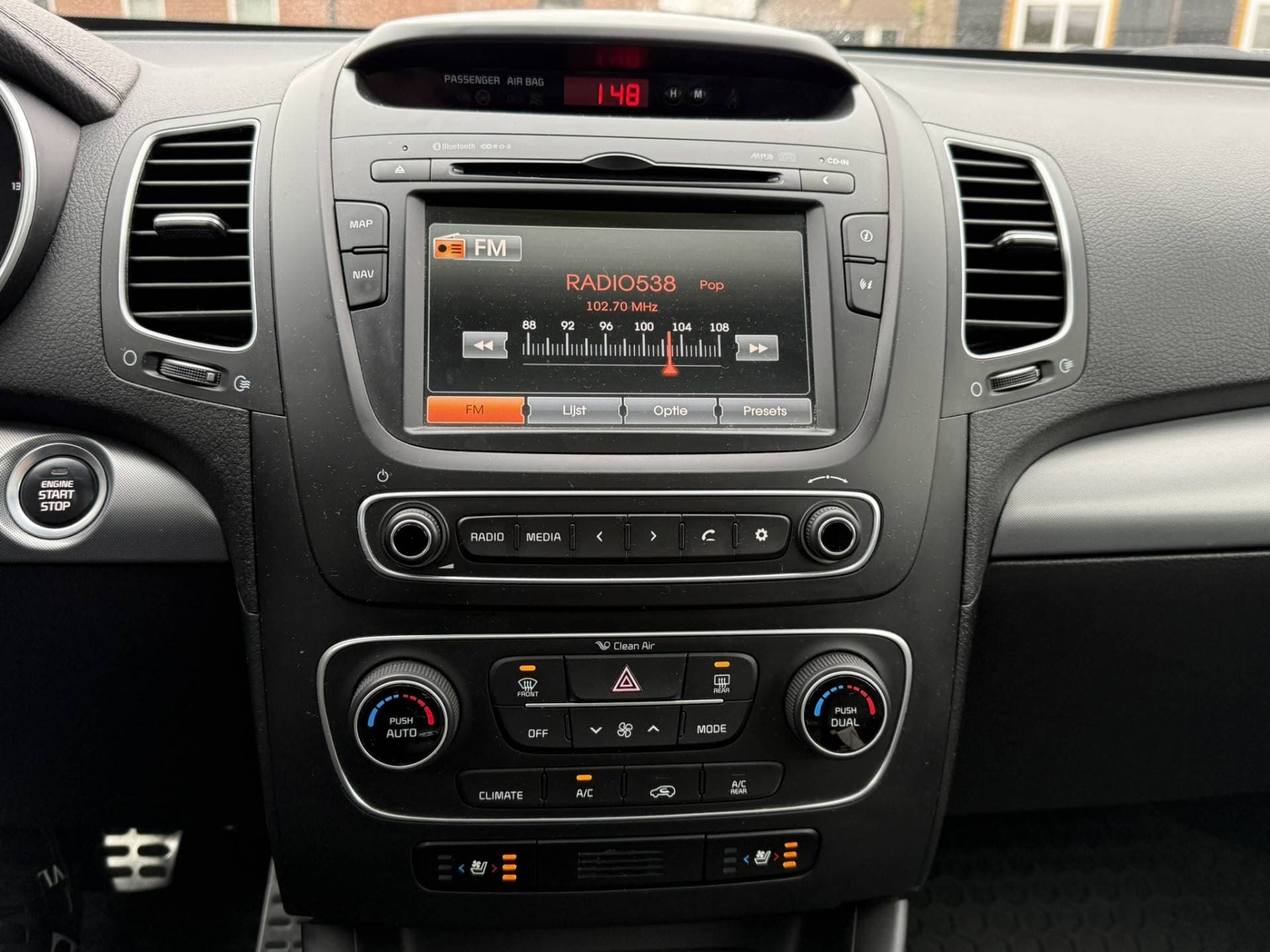 Kia Sorento thumbnail 21