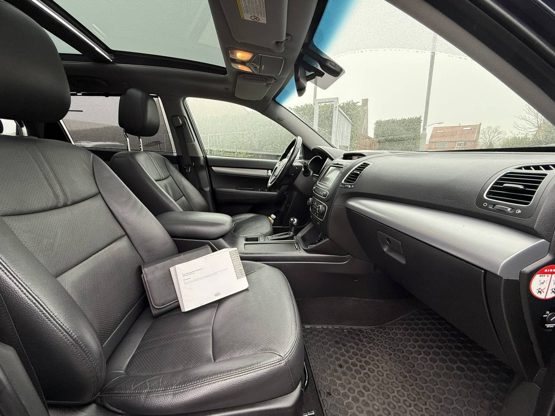 Kia Sorento thumbnail 9