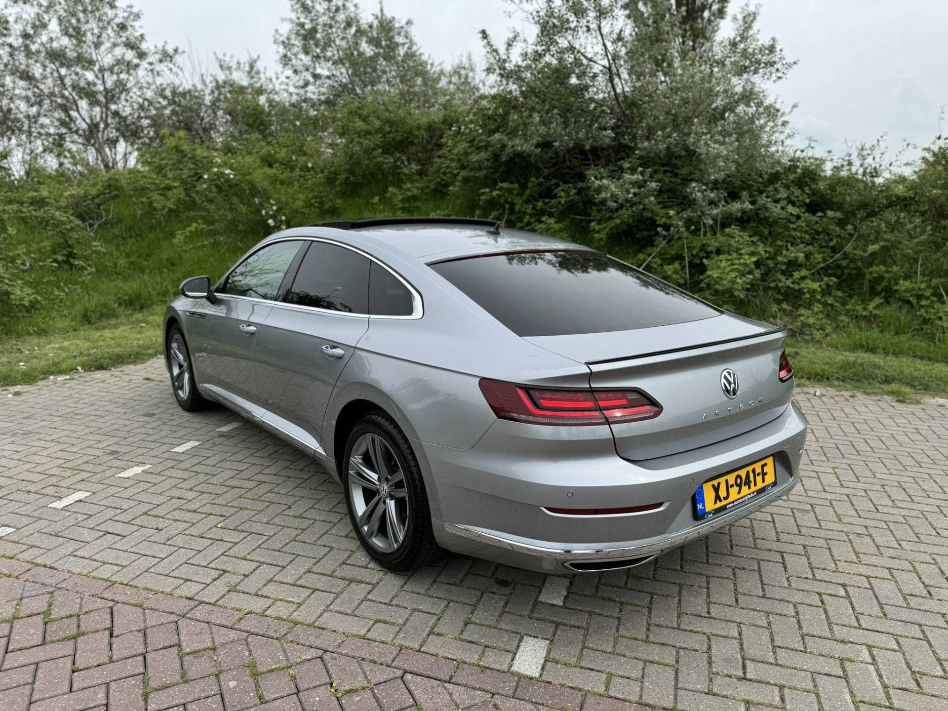 Volkswagen Arteon thumbnail 5