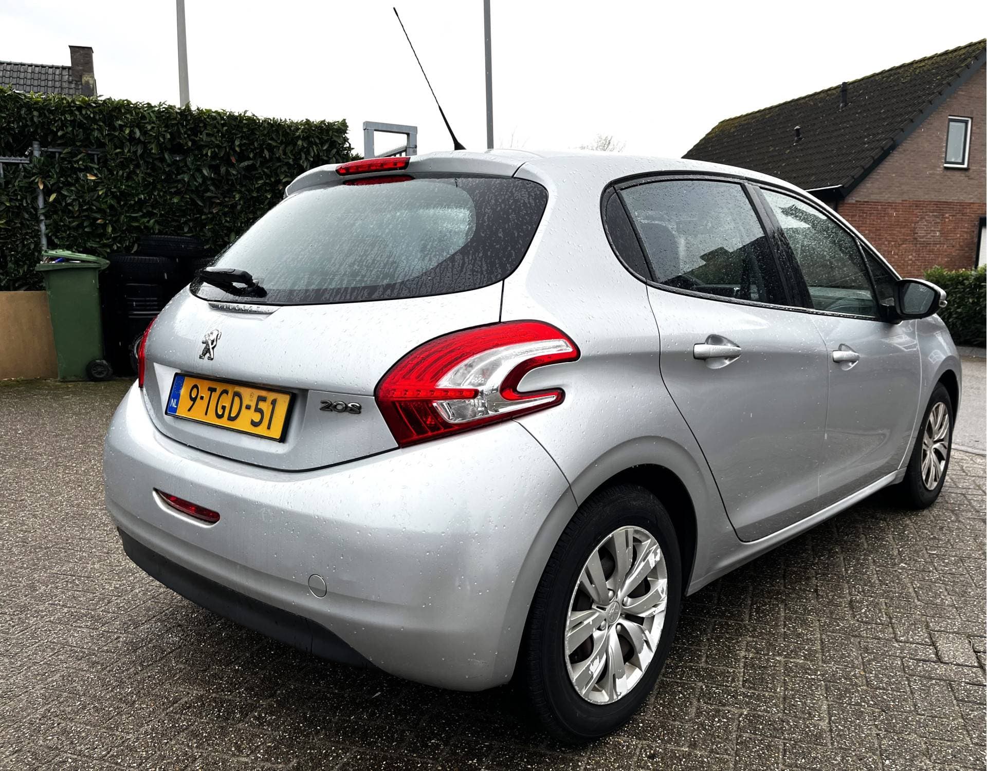 Peugeot 208 thumbnail 6