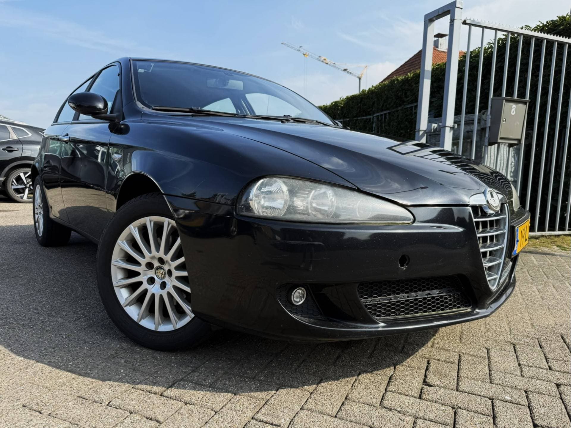 Alfa Romeo 147 thumbnail 2
