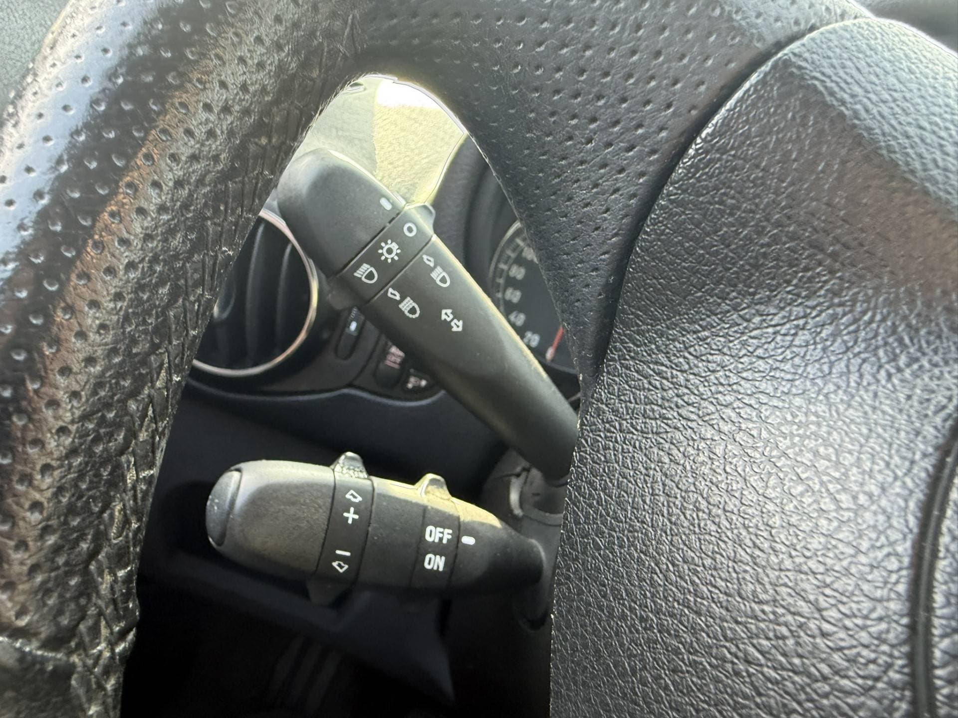 Alfa Romeo 147 thumbnail 13