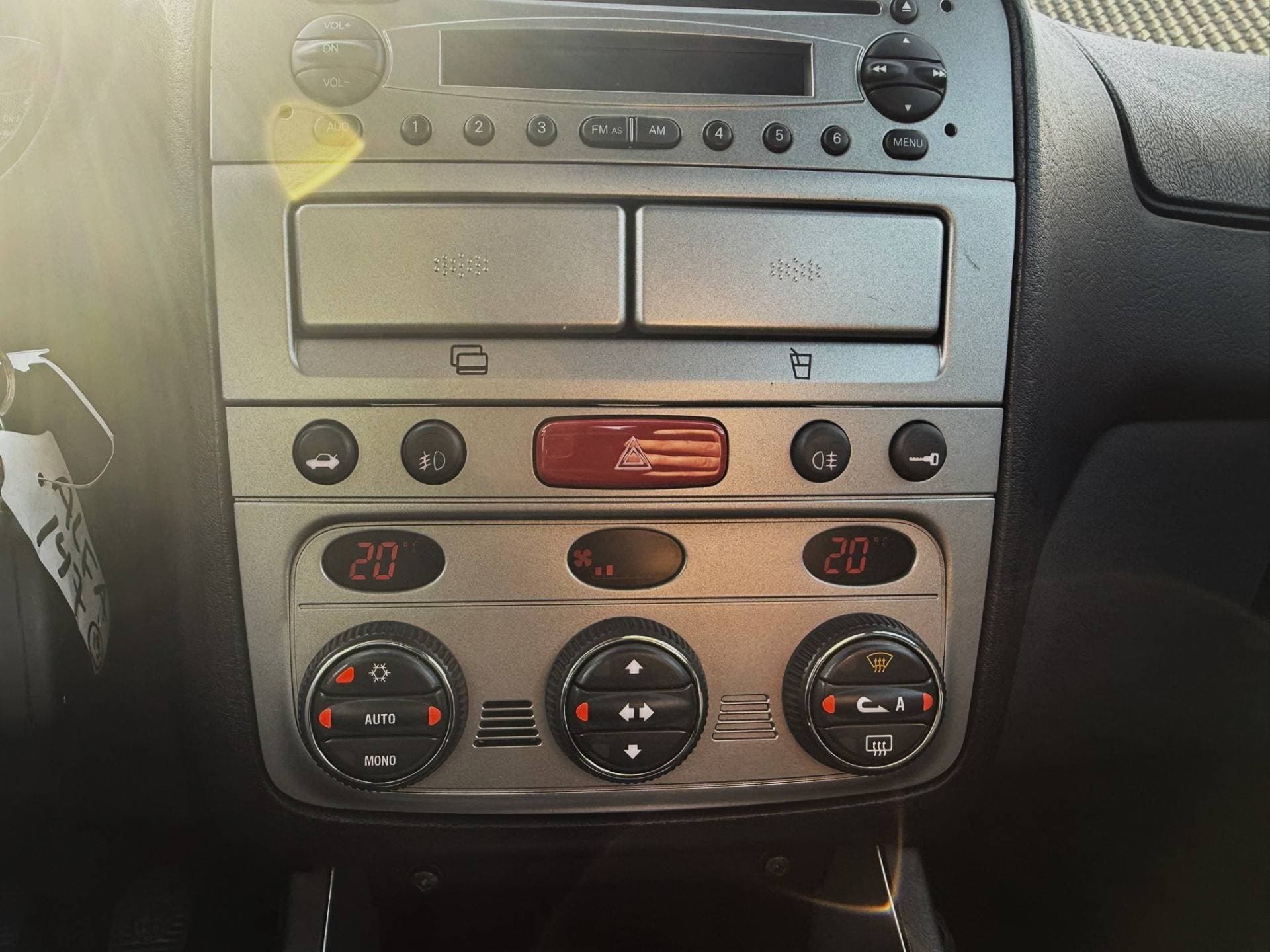 Alfa Romeo 147 thumbnail 14