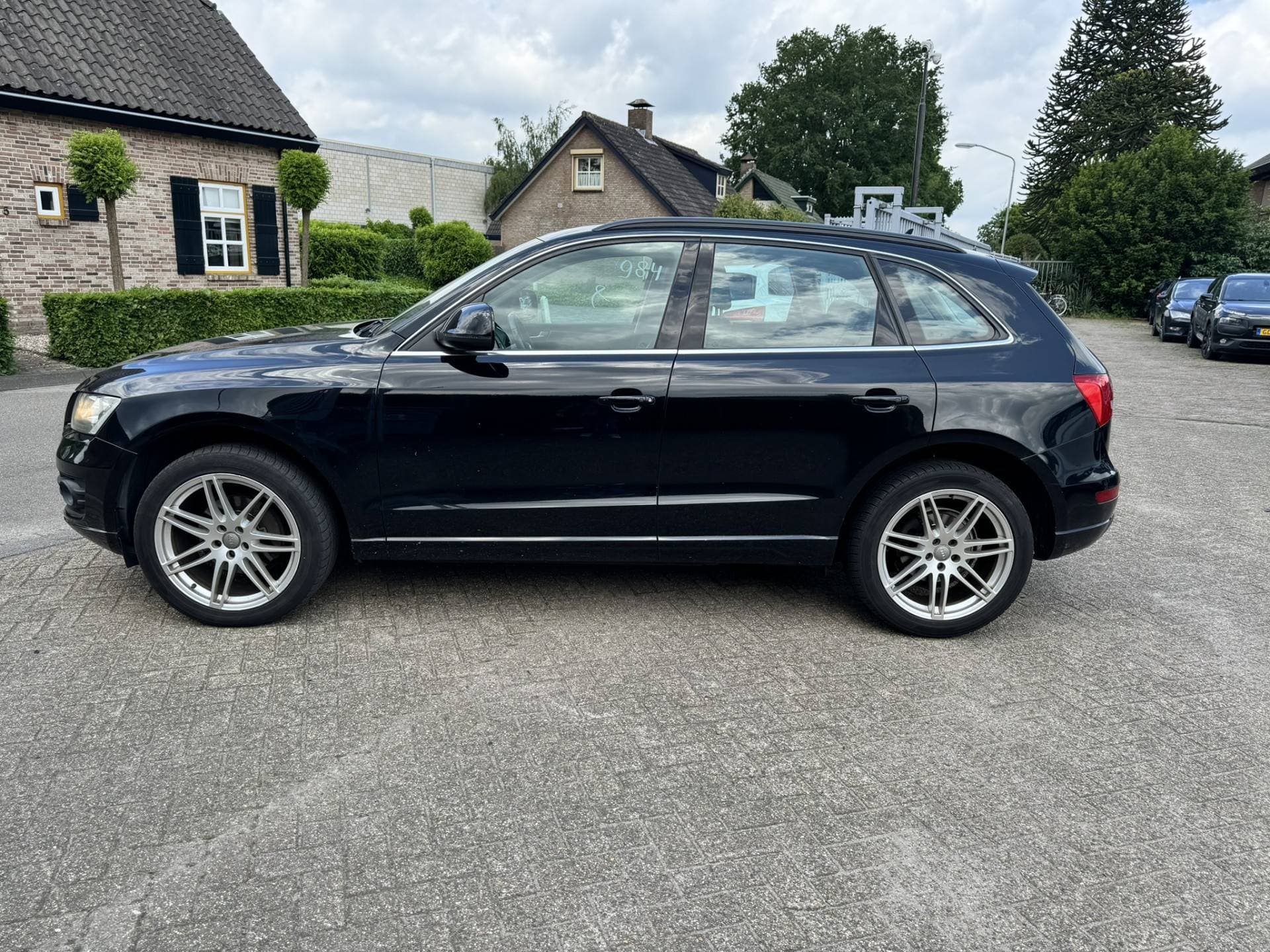 Audi Q5 thumbnail 3