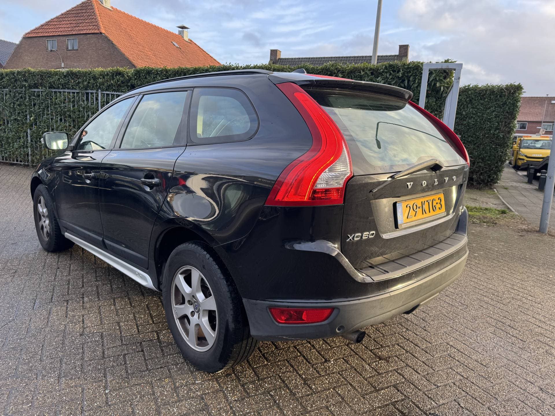 Volvo XC60 2.4D thumbnail 9