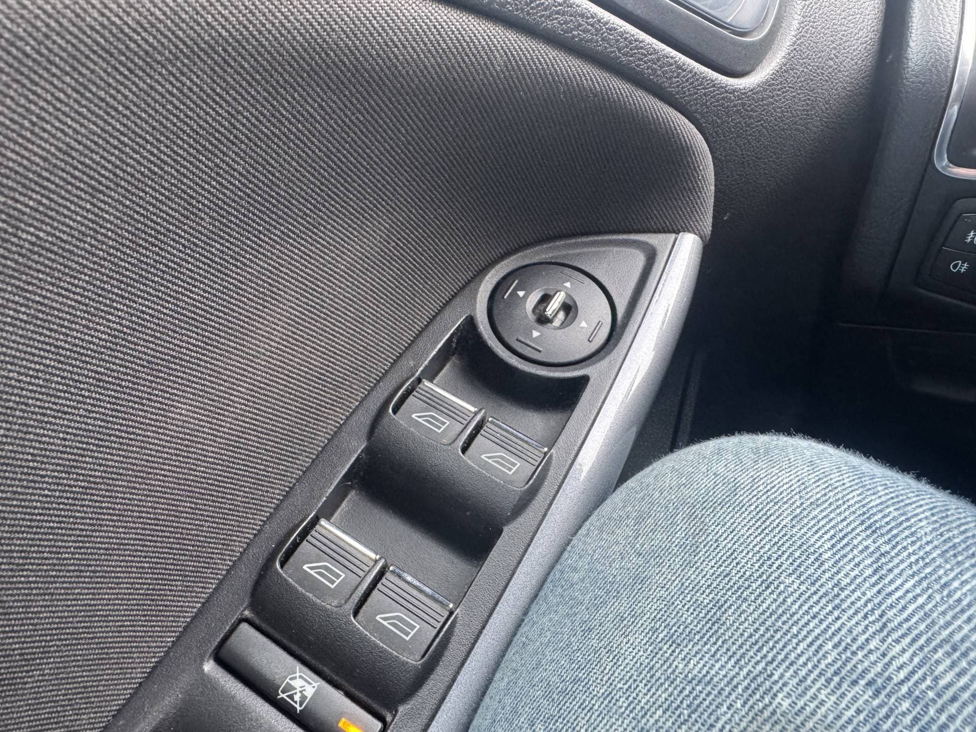 Ford Focus Wagon 1.0 EcoBoost Edition Plus thumbnail 11