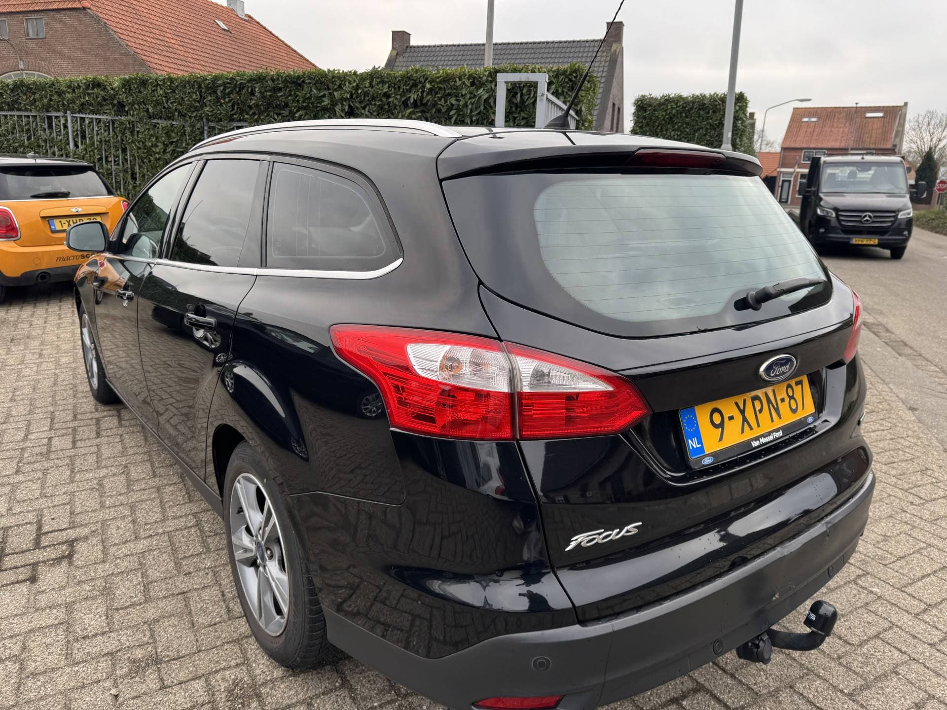 Ford Focus Wagon 1.0 EcoBoost Edition Plus thumbnail 3