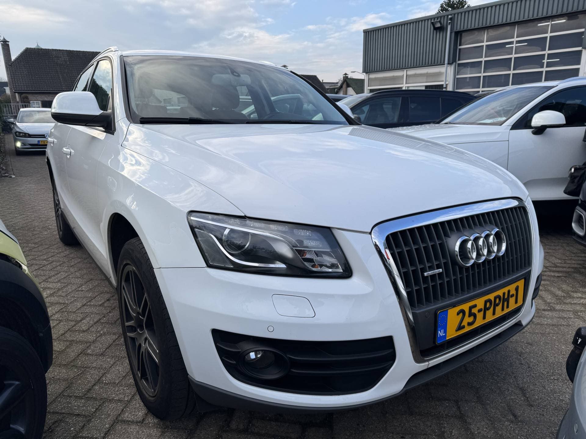 Audi Q5 2.0 TFSI quattro Pro Line thumbnail 8