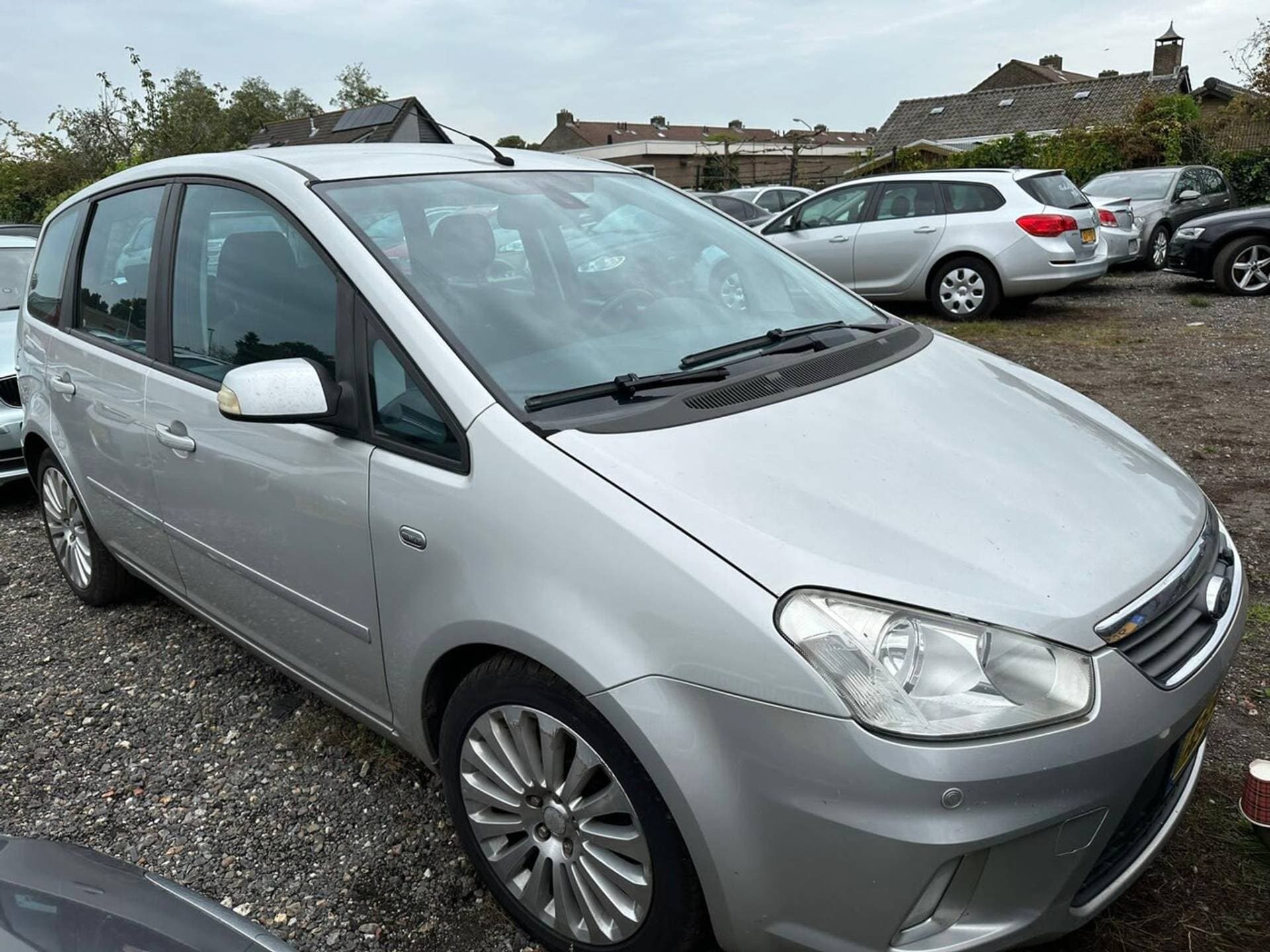 Ford C-MAX thumbnail 2